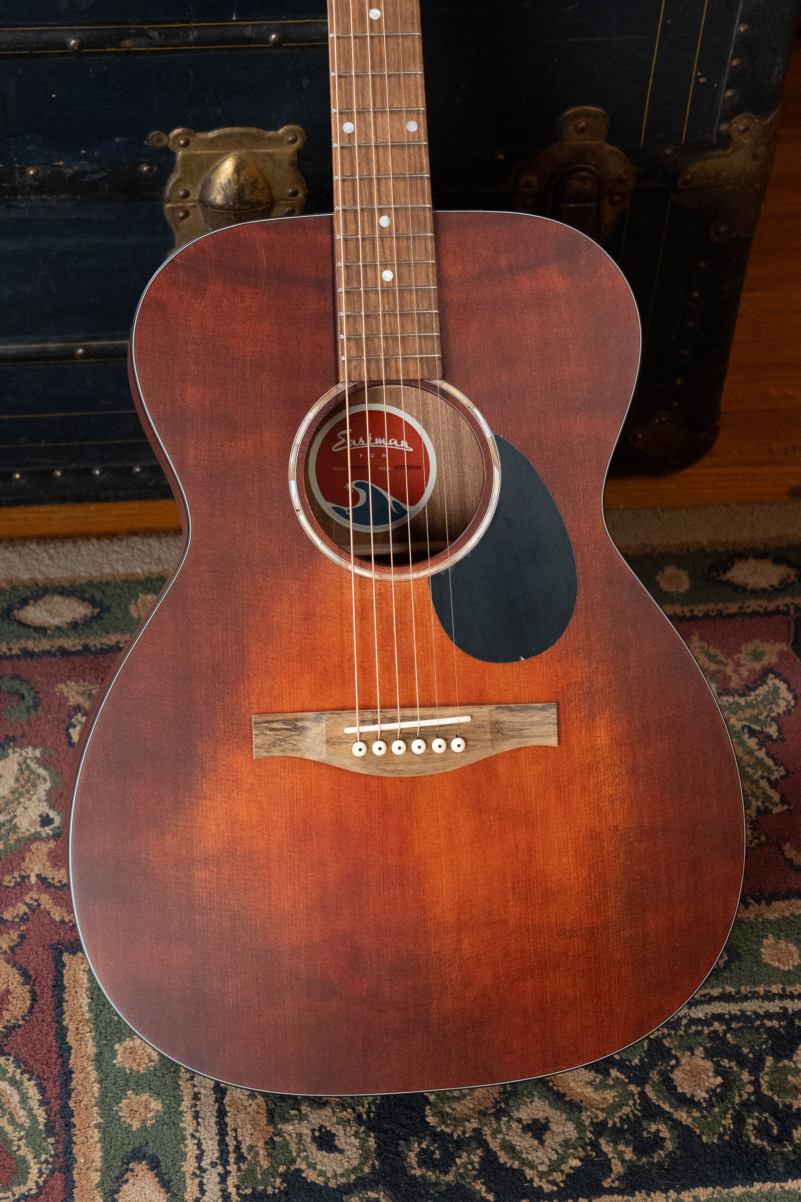 Eastman PCH1-OM-CLA Thermo-Cured Sitka/Laminated Sapele Classic Finish Orchestra Model Acoustic Guitar #0945