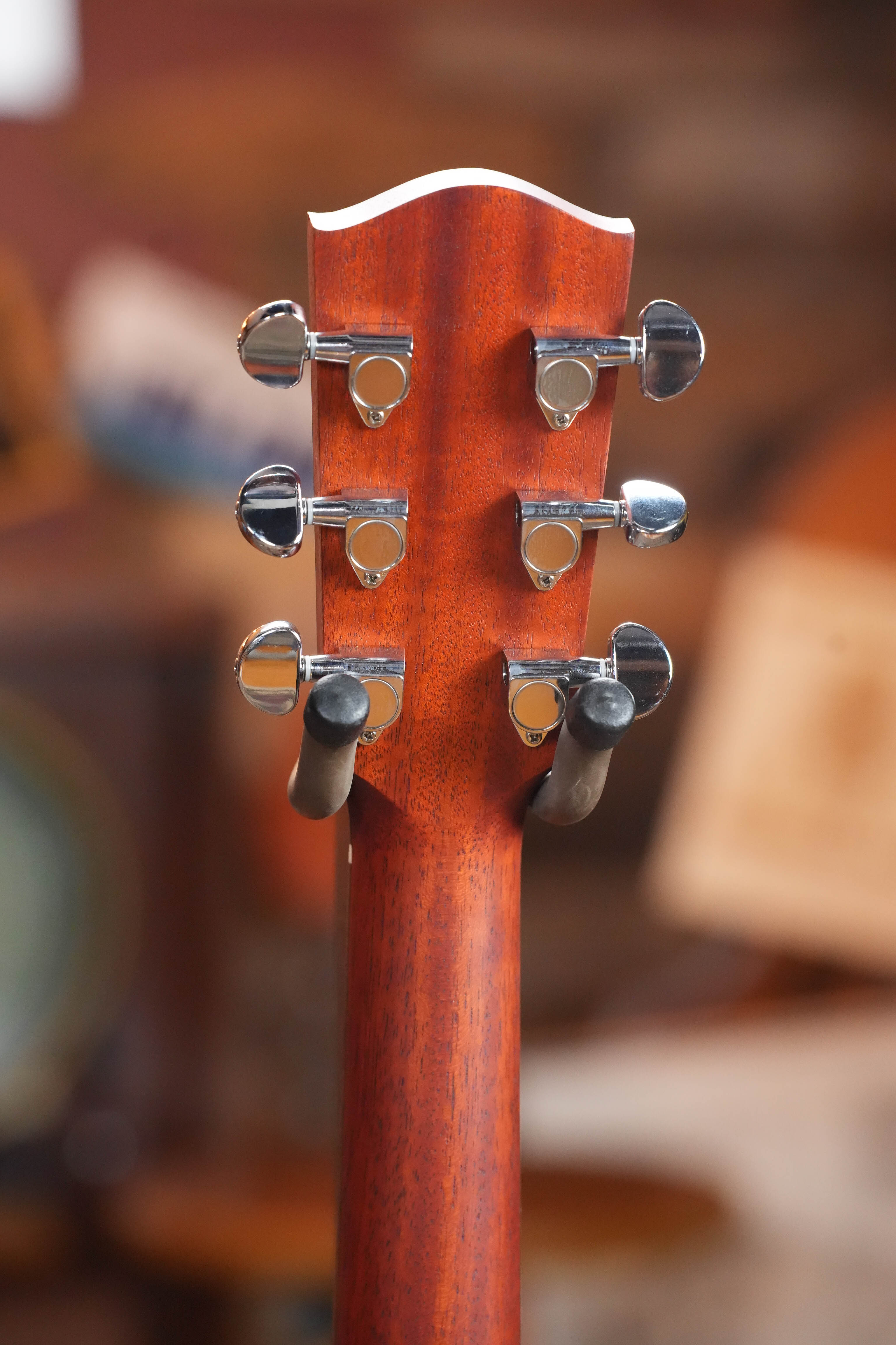 Eastman PCH1-OM-CLA Thermo-Cured Sitka/Laminated Sapele Classic Finish Orchestra Model Acoustic Guitar #8356
