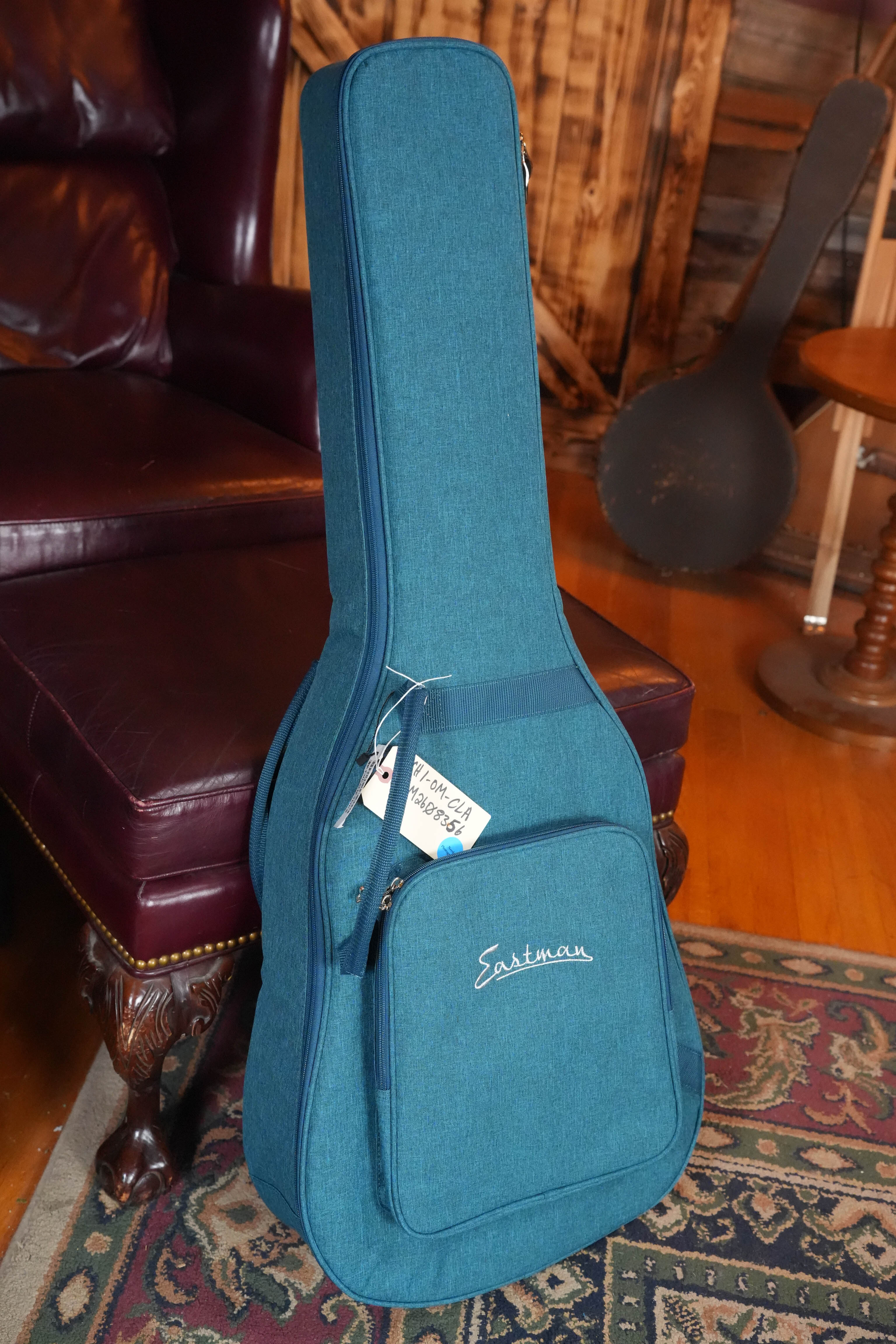 Eastman PCH1-OM-CLA Thermo-Cured Sitka/Laminated Sapele Classic Finish Orchestra Model Acoustic Guitar #8356