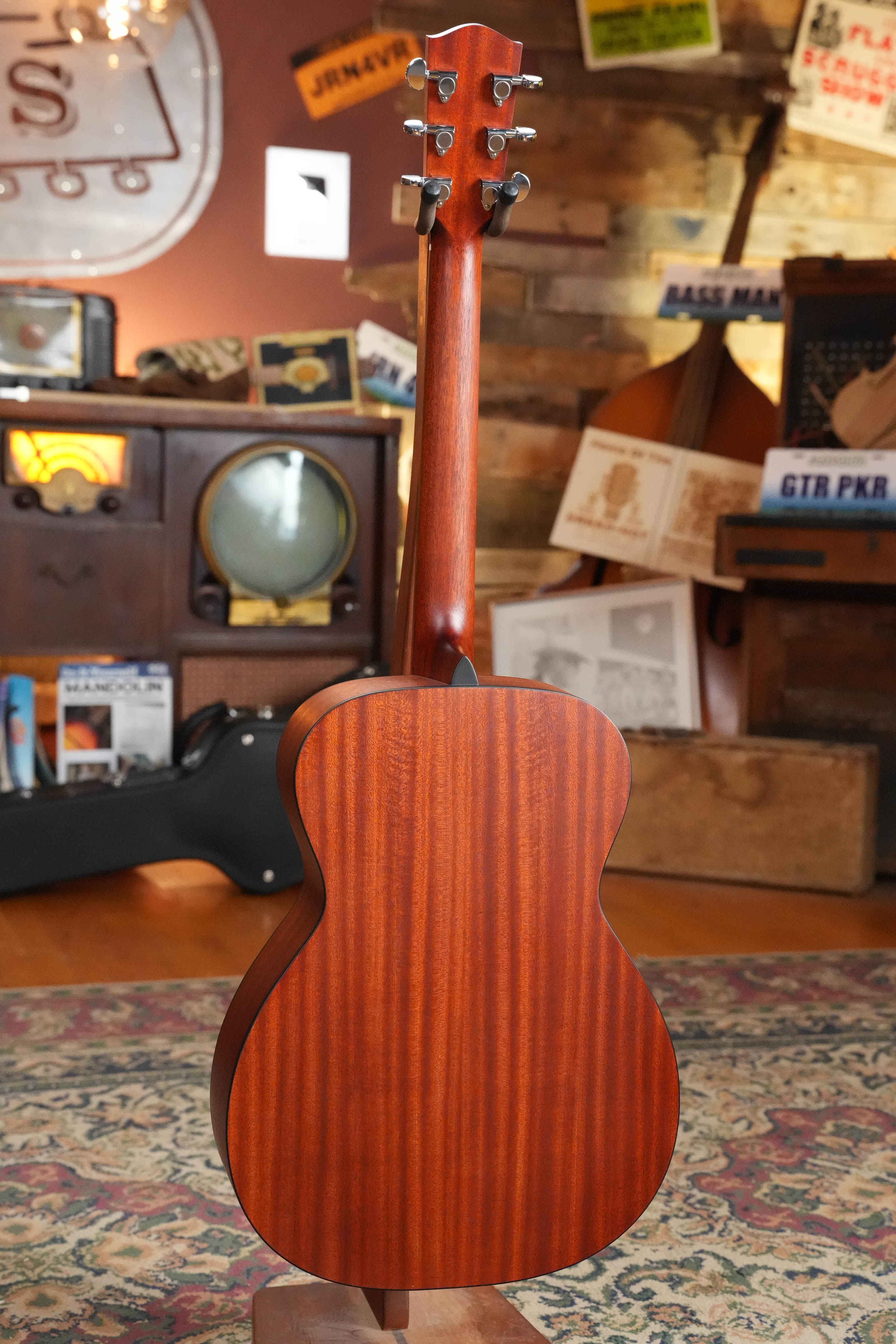 Eastman PCH1-OM Thermo-Cured Sitka/Laminated Sapele Orchestra Model Acoustic Guitar #7475