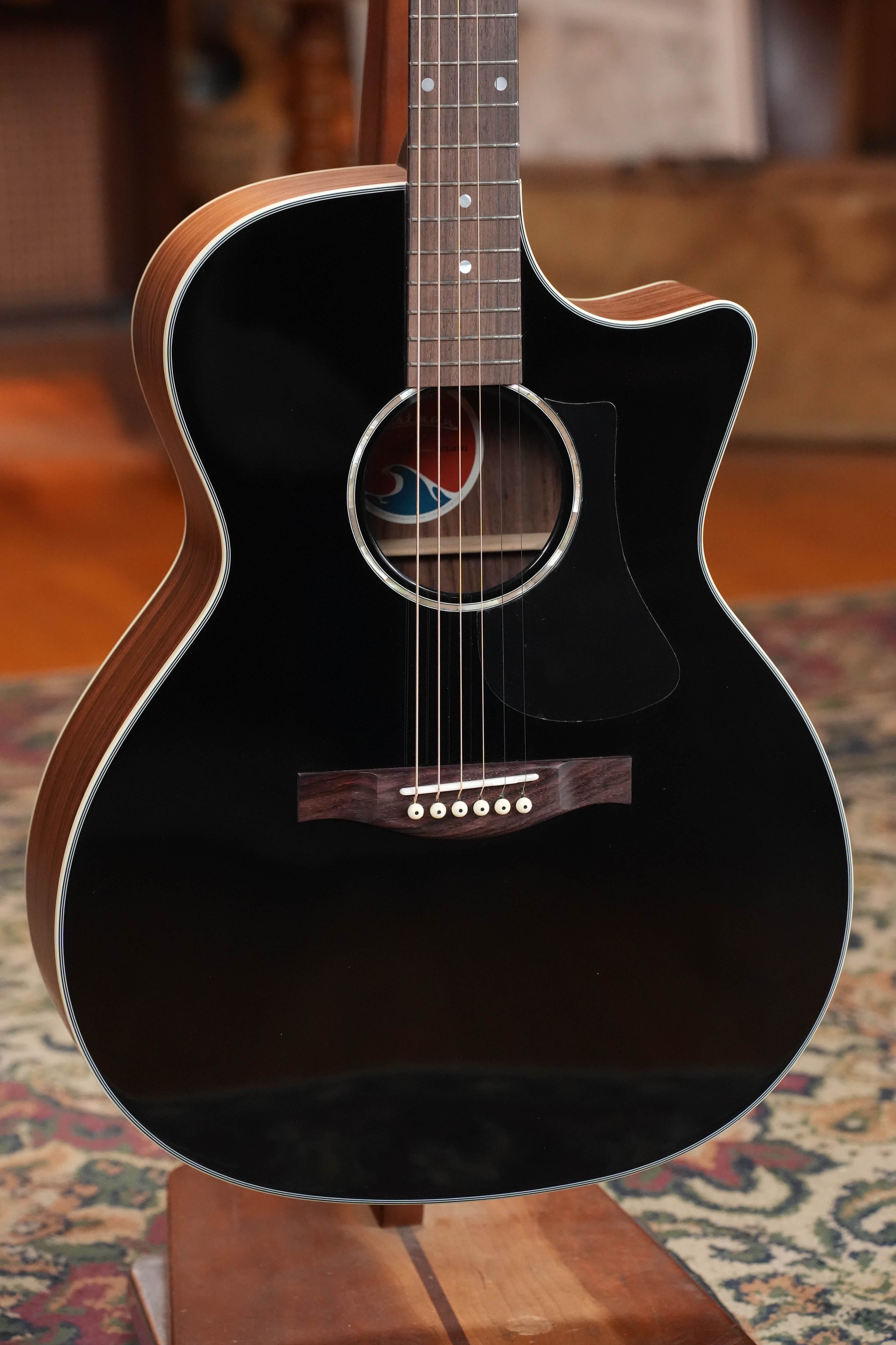Eastman PCH2-GACE-BK Grand Auditorium Cutaway Black Top Guitar w/Electronics #8762