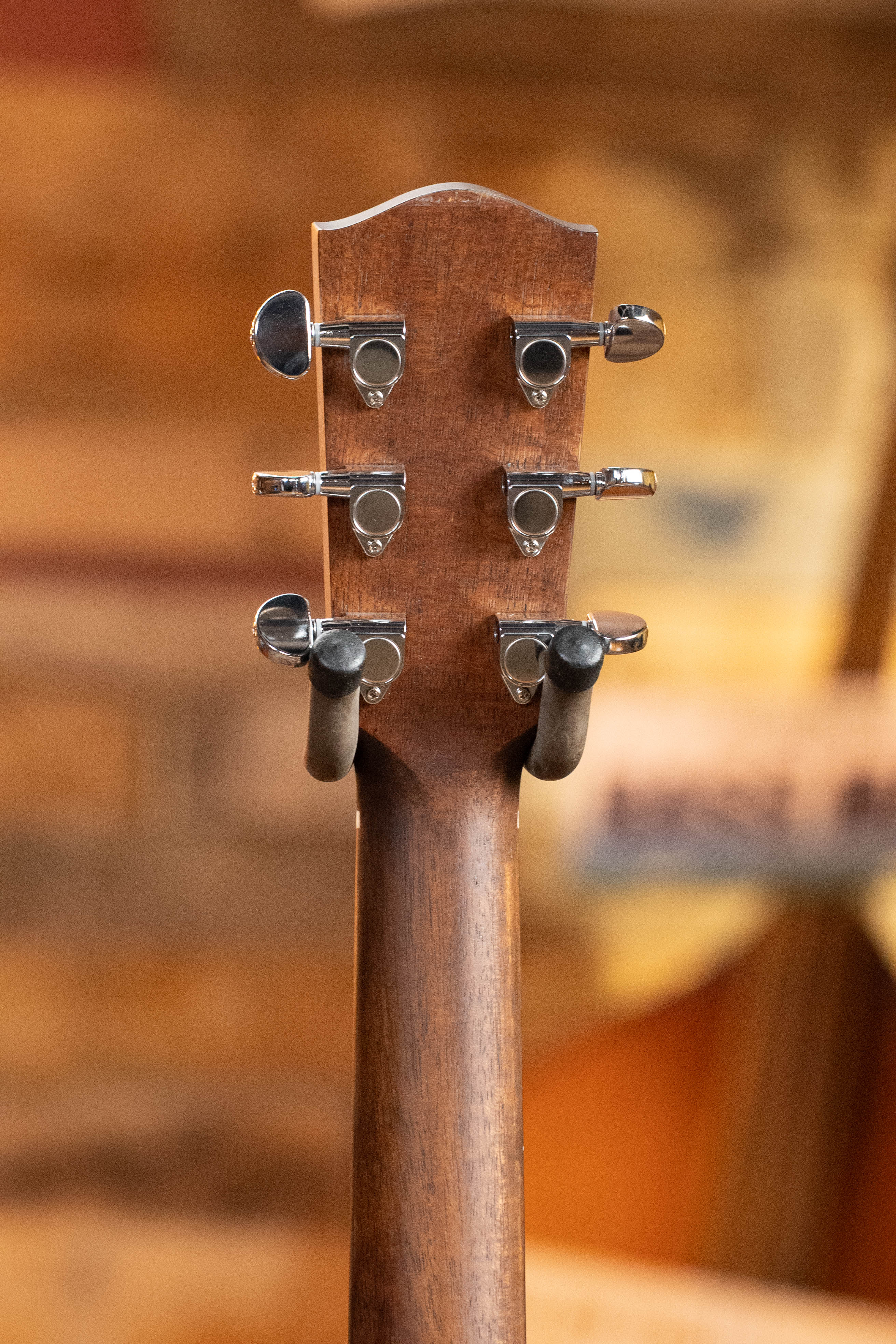 Eastman PCH2-GACE-BK Solid Thermo-Cured Sitka/Laminated Rosewood Grand Auditorium Cutaway Black Top Guitar w/Electronics #4550