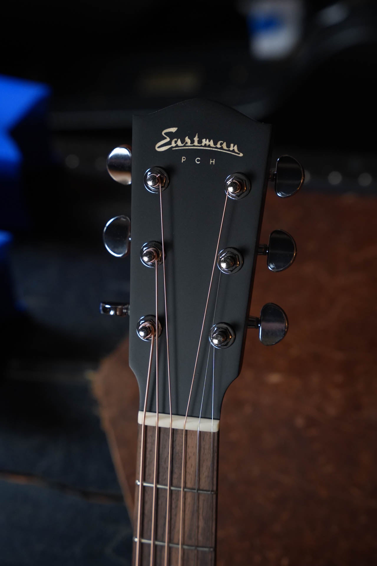 Eastman PCH2-OM-BK Black Orchestra Model Acoustic Guitar #2569