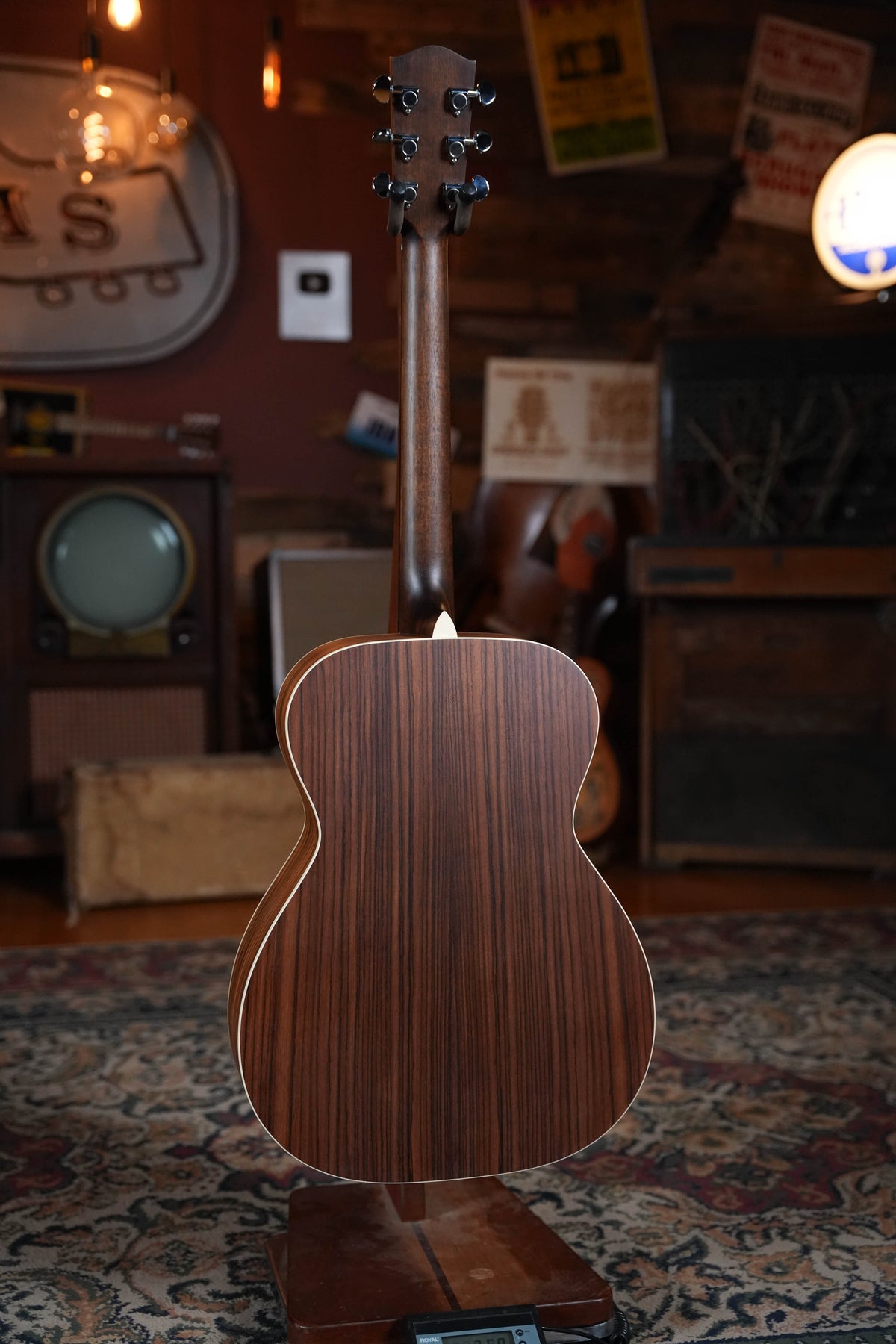 Eastman PCH2-OM-CLA Classic Finish Orchestra Model Acoustic Guitar #0482