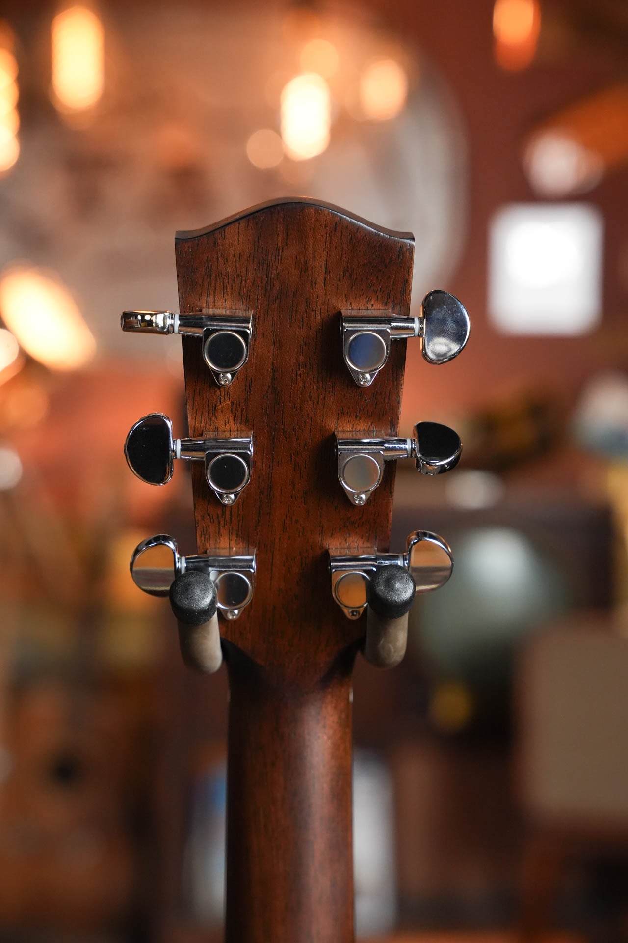 Eastman PCH2-OM-CLA Classic Finish Orchestra Model Acoustic Guitar #4827