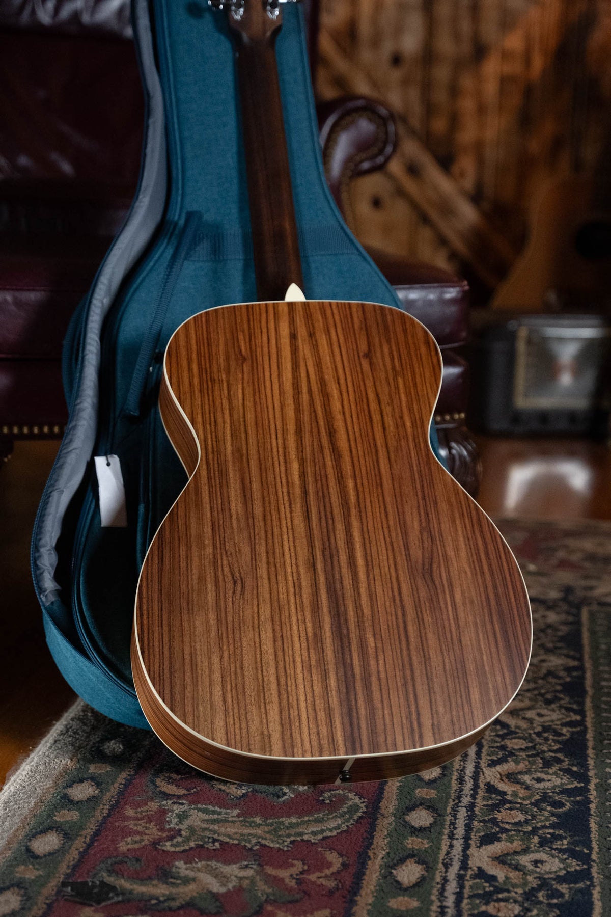 Eastman PCH2-OM-CLA Classic Orchestra Model Acoustic Guitar #8642