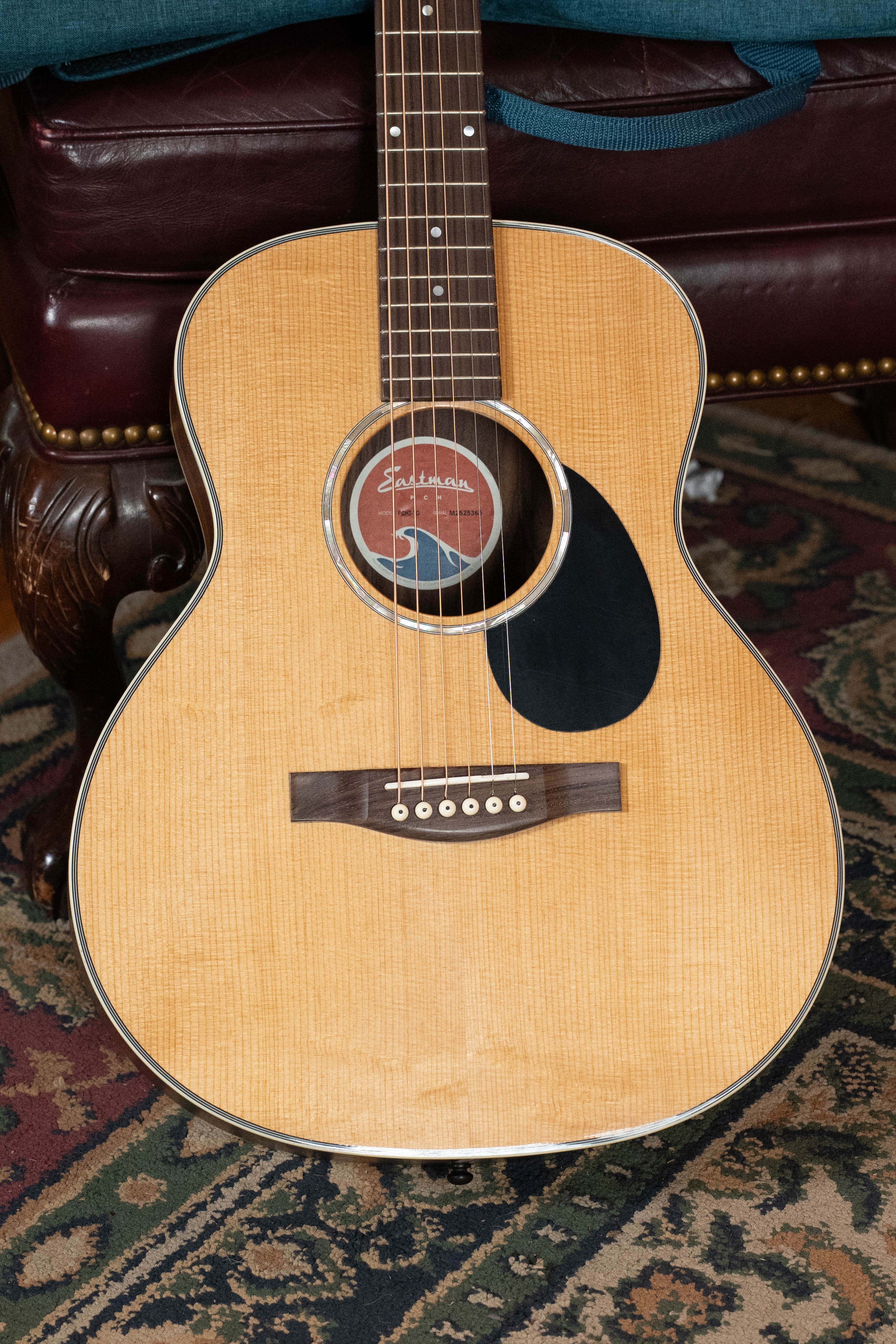 Eastman PCH2-TG Thermo-Cured Solid Sitka/Laminated Rosewood Travel Acoustic Guitar #5365