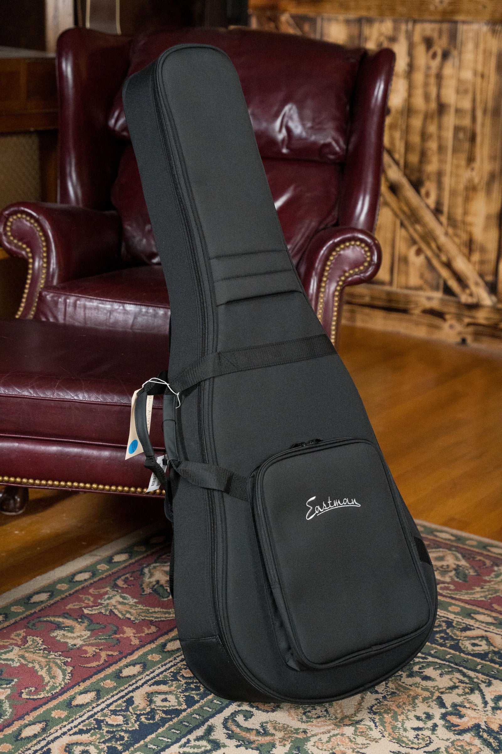 Eastman AC122-1CE-CLA Sitka/Sapele Classic Finish Grand Auditorium Cutaway Guitar w/Fishman Pickup #2015