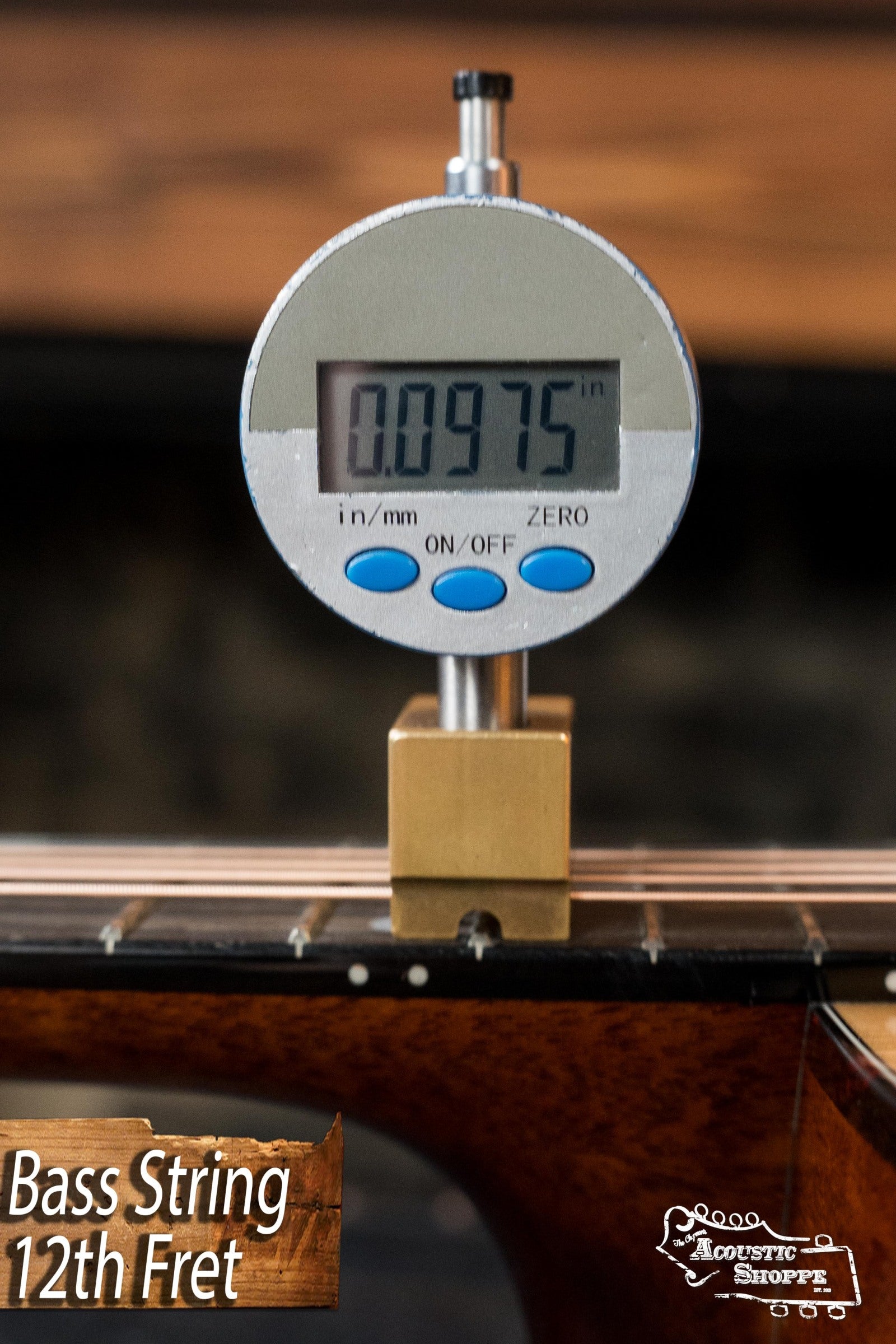 Eastman AC122-1CE-DLX Sitka/Sapele Cutaway Acoustic/Electric Guitar w/ Fishman Pickup #2557