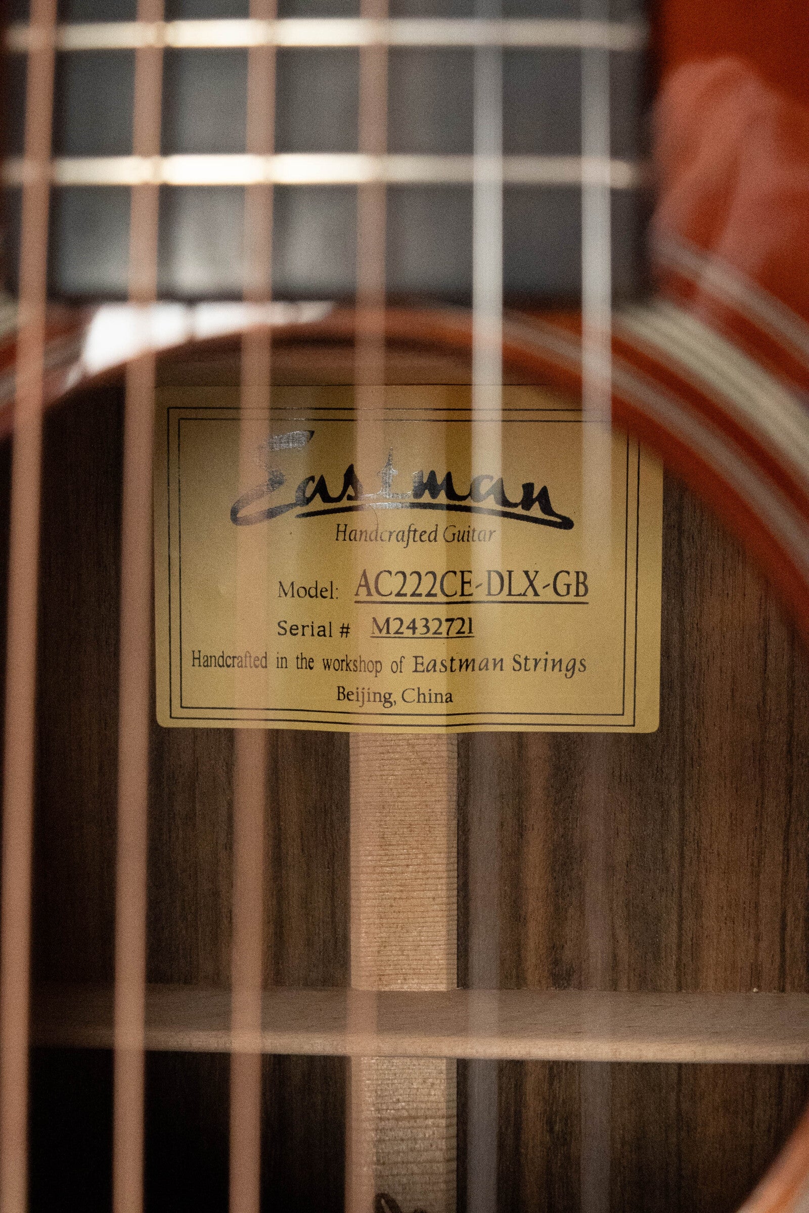 Eastman AC222CE-DLX-GB Sitka/Ovangkol Goldburst Cutaway Grand Auditorium Guitar w/Fishman Pickup #2721