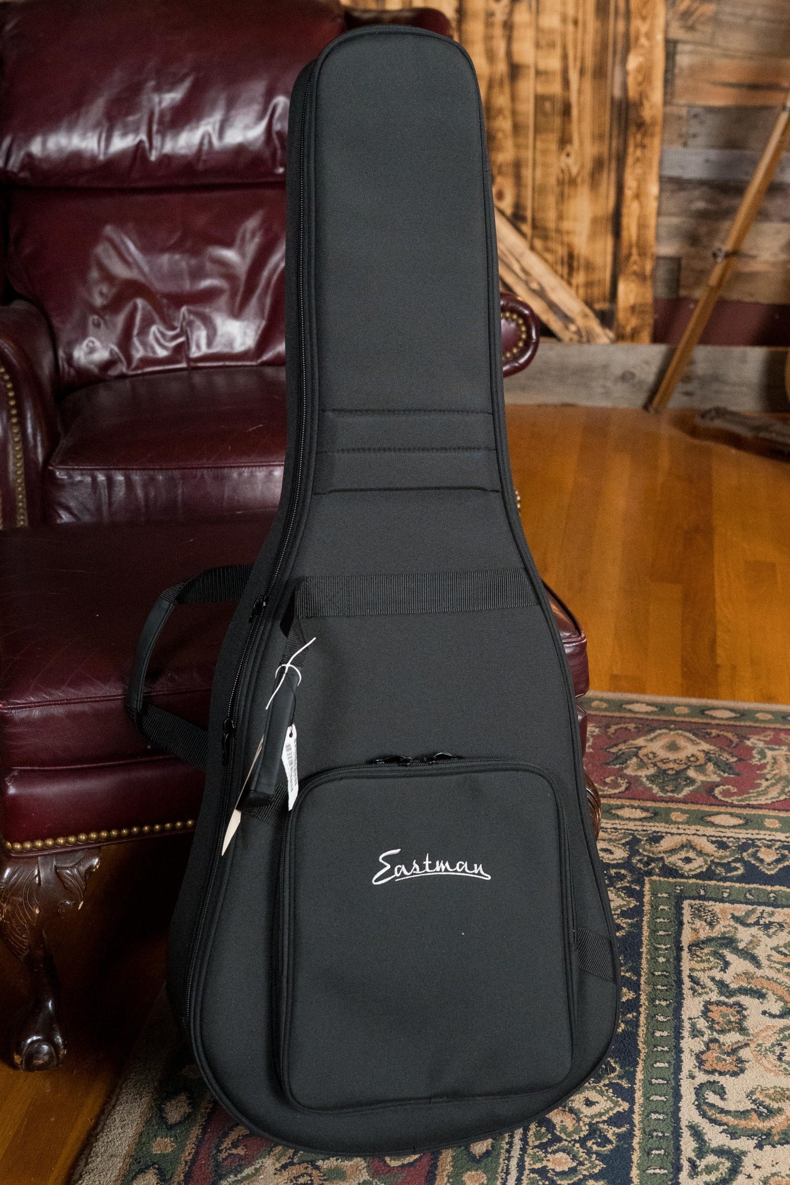 Eastman AC222CE-DLX Sitka/Ovangkol Grand Auditorium Guitar w/Fishman Pickup #3409