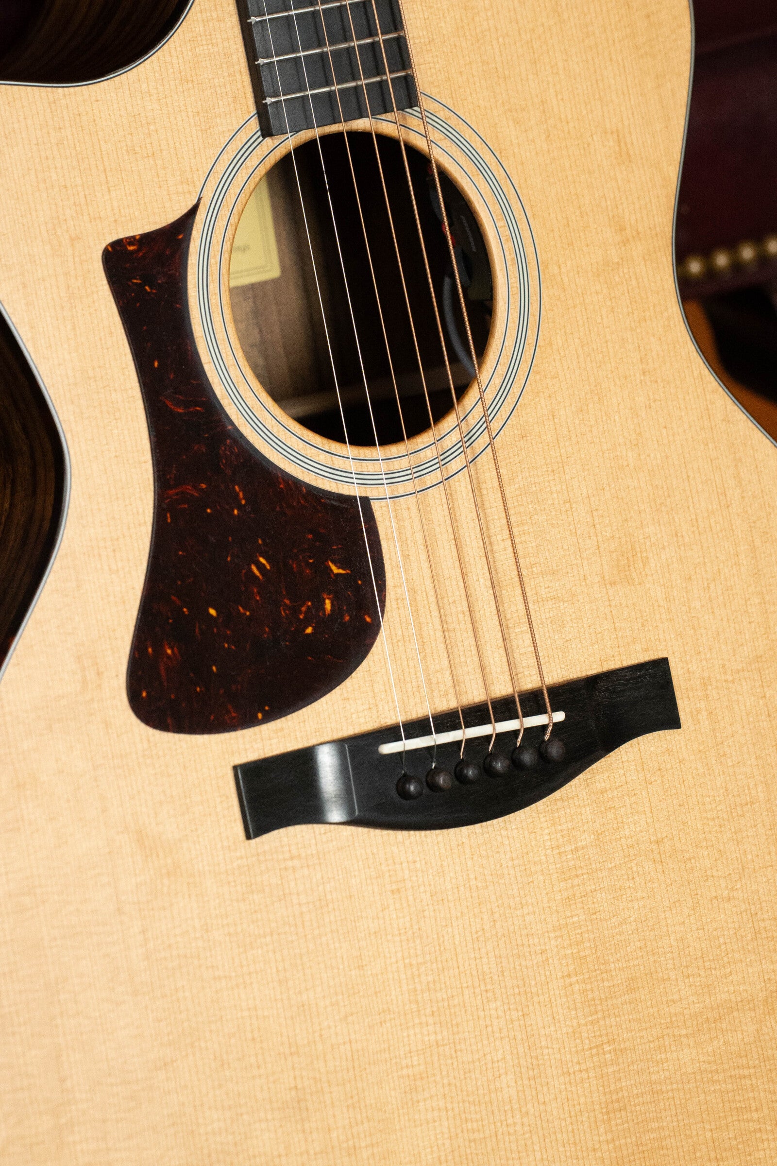 Eastman AC222LCE Sitka/Ovangkol *Left-Handed* Grand Auditorium Guitar w/Fishman Pickup #9827