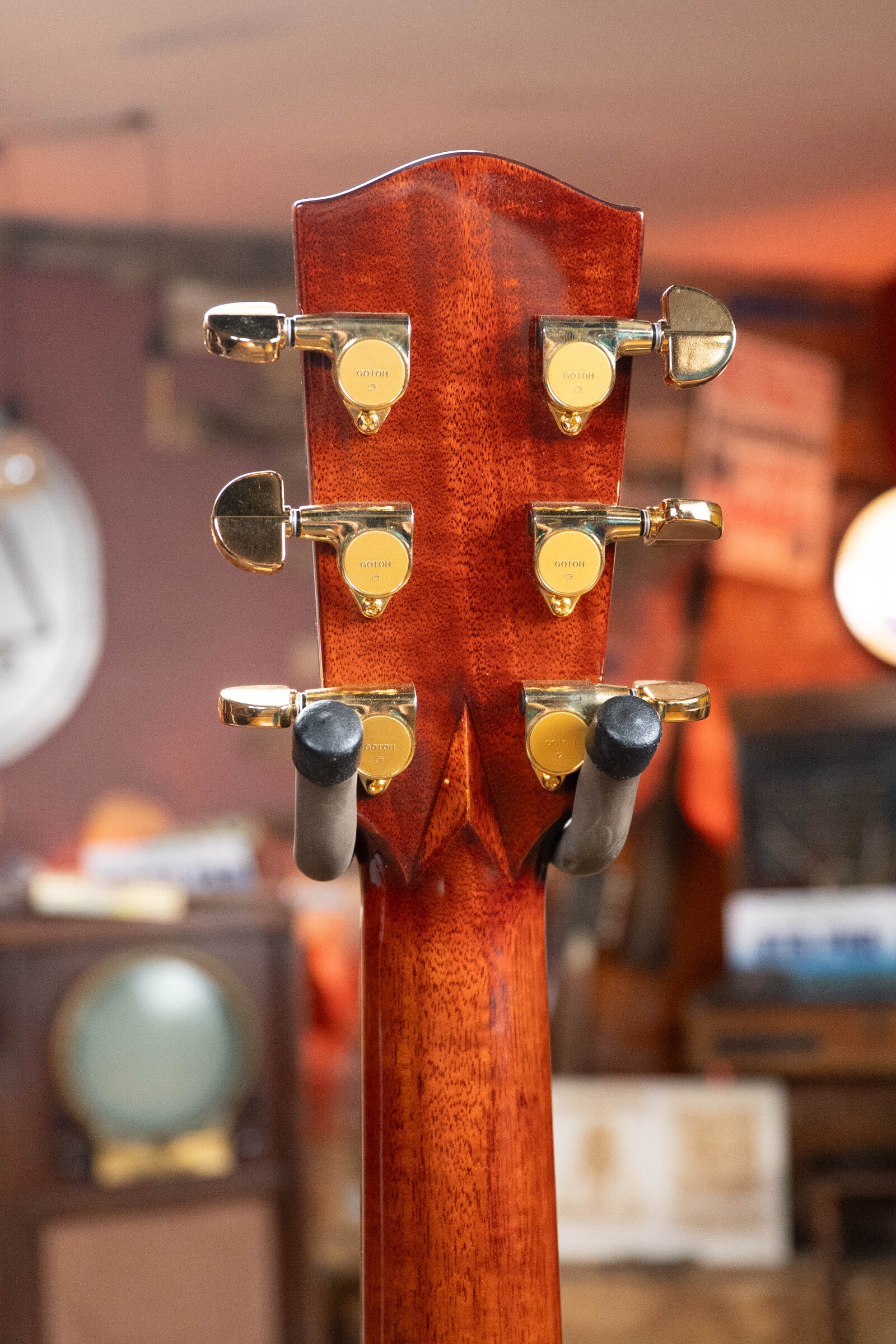Eastman AC522CE-GB European Spruce/Mahogany Goldburst Grand Auditorium Guitar w/LR Baggs Pickup #1423