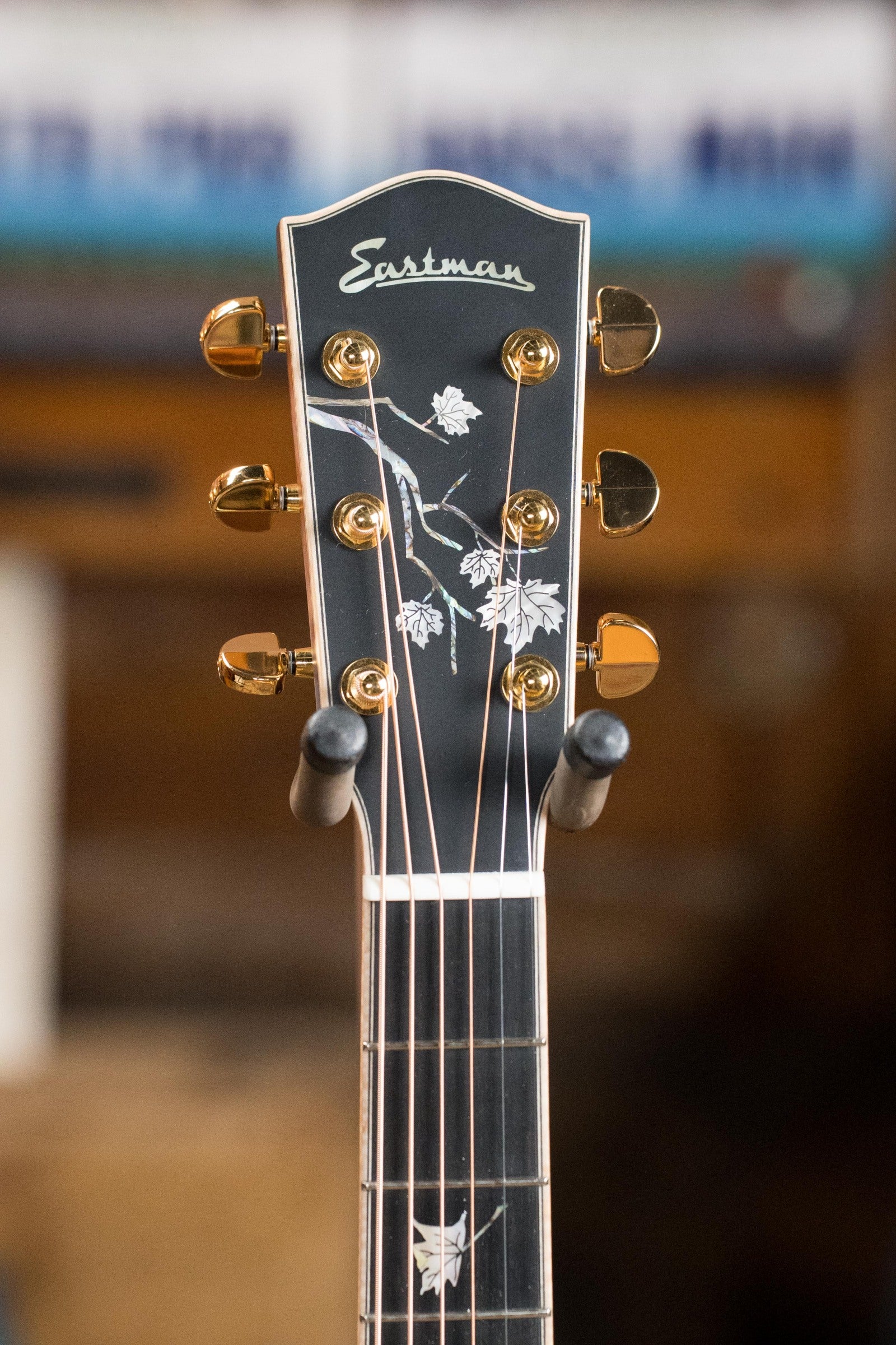 Eastman AC622CE-SB European Spruce/Flamed Maple Grand Auditorium Sunburst Guitar w/Soundport, Chamfered Edge, and LR Baggs Pickup #8239