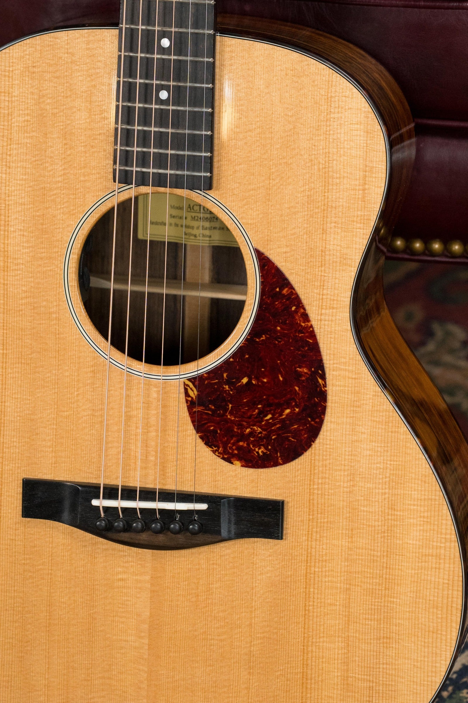 Eastman ACTG2E-DLX Sitka/Ovangkol Travel Guitar w/Fishman Pickup #6074