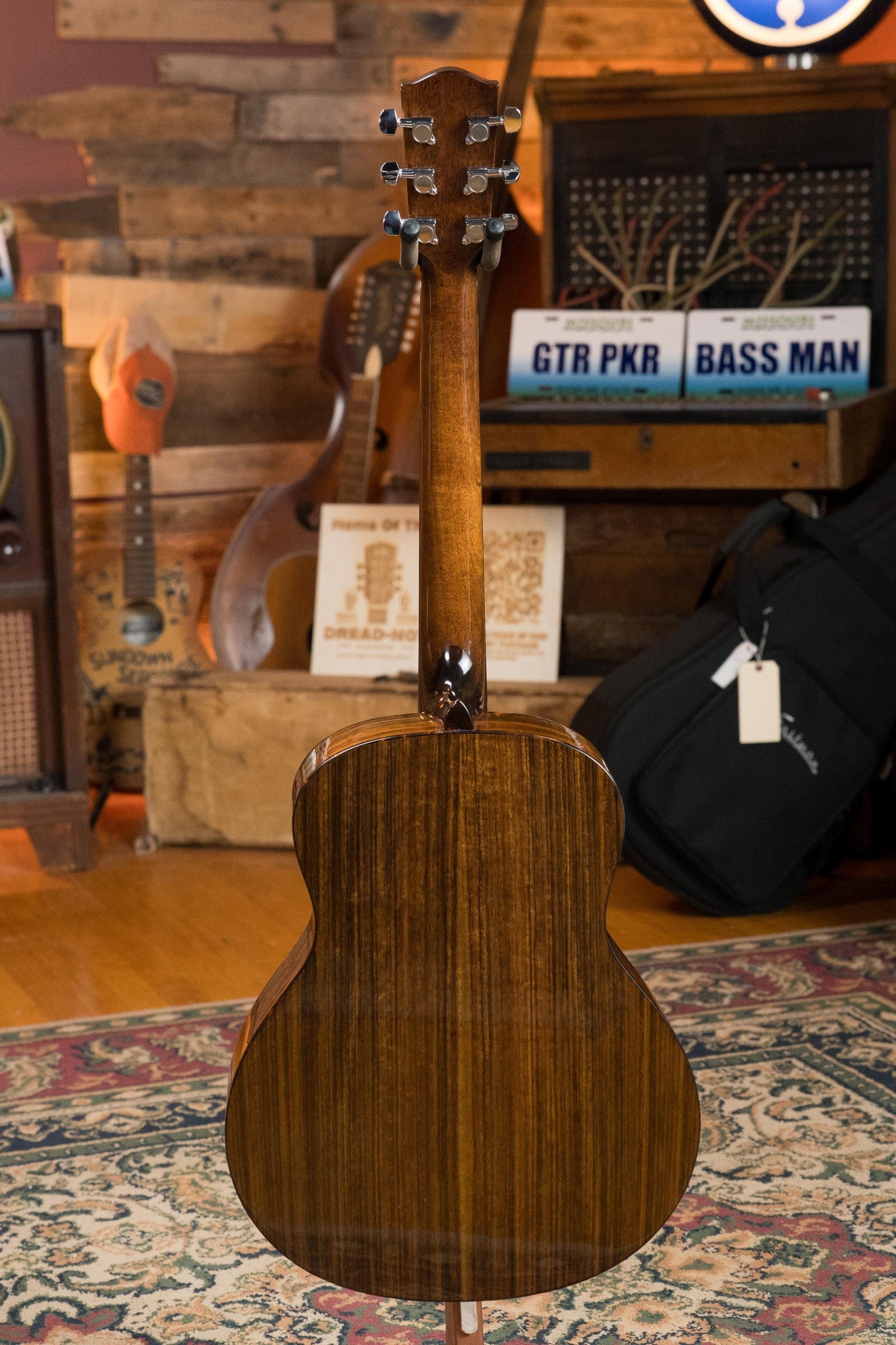 Eastman ACTG2E-DLX Sitka/Ovangkol Travel Guitar w/Fishman Pickup #6074