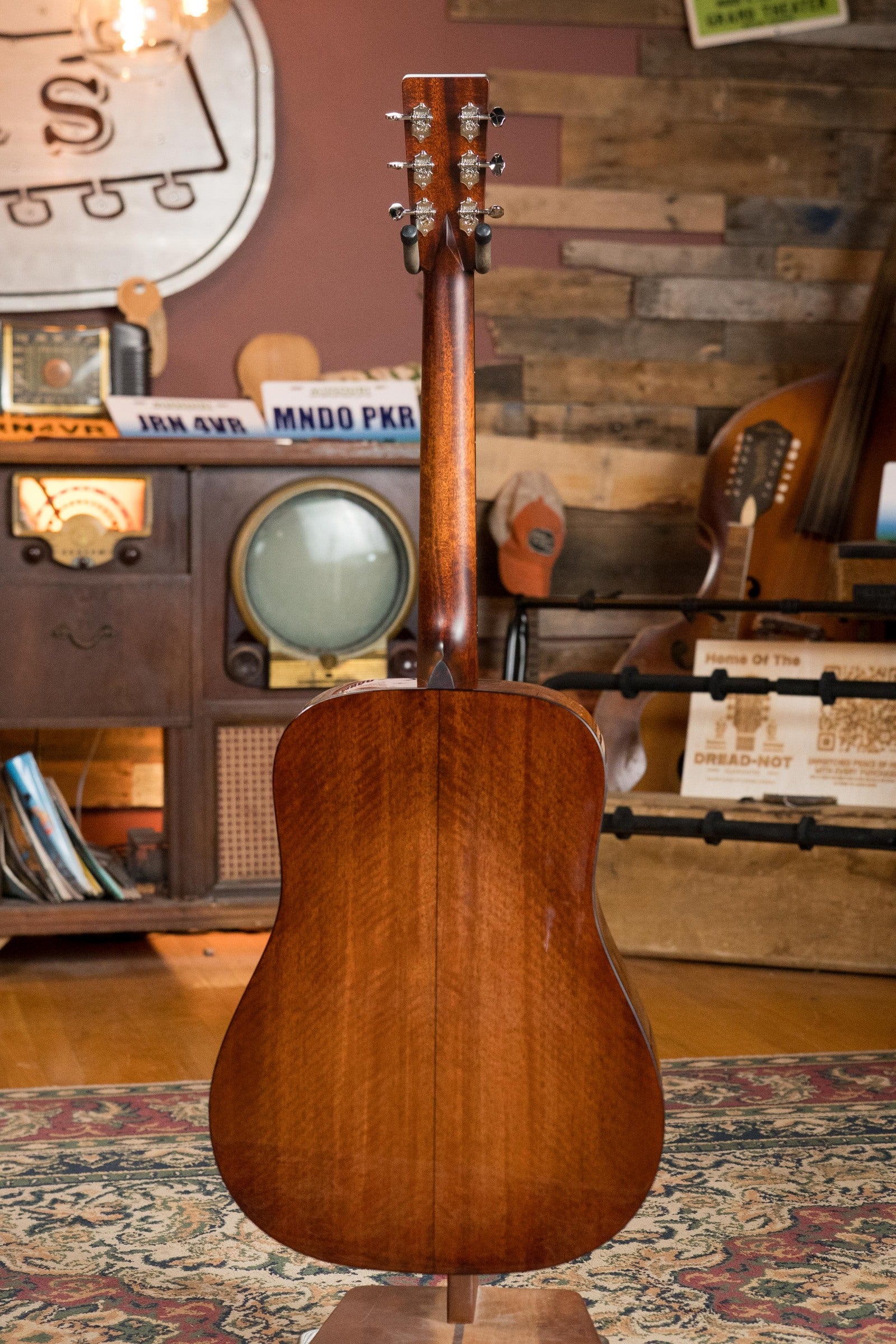 Eastman E10D-TC Thermo-Cured Adirondack Spruce/Mahogany Dreadnought Acoustic Guitar #0428