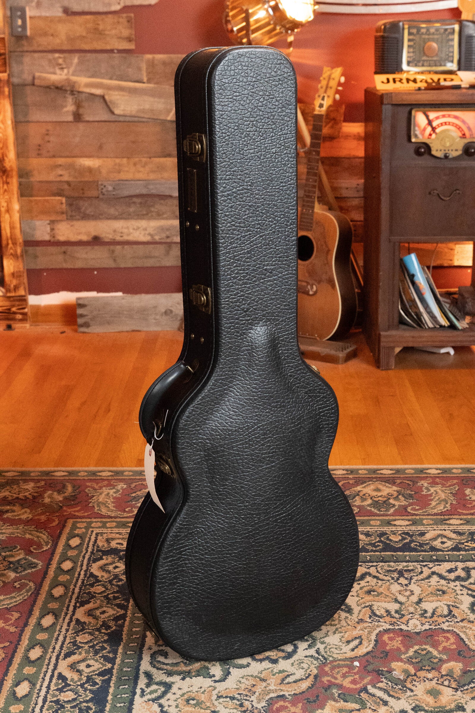 Eastman E10OM-TC Thermo-Cured Adirondack/Mahogany Orchestra Model Acoustic Guitar #5089
