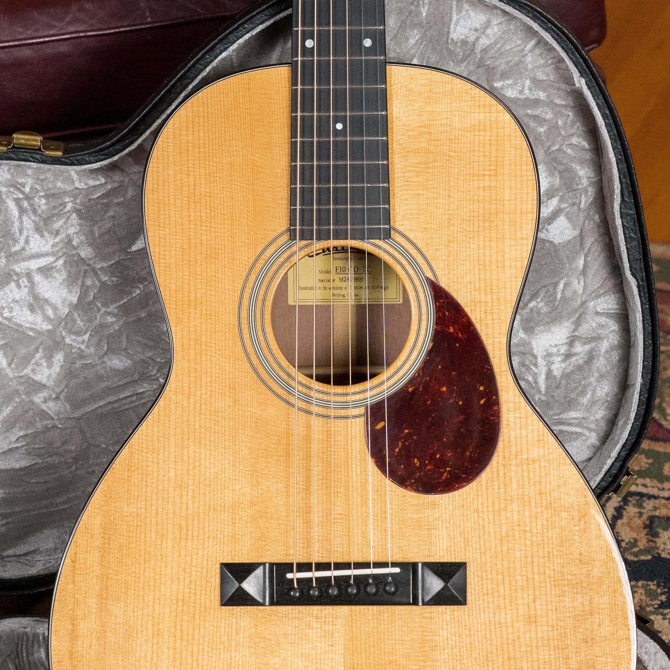 Eastman E10OO-TC Thermo-Cure Adirondack/Mahogany Acoustic Guitar #5806