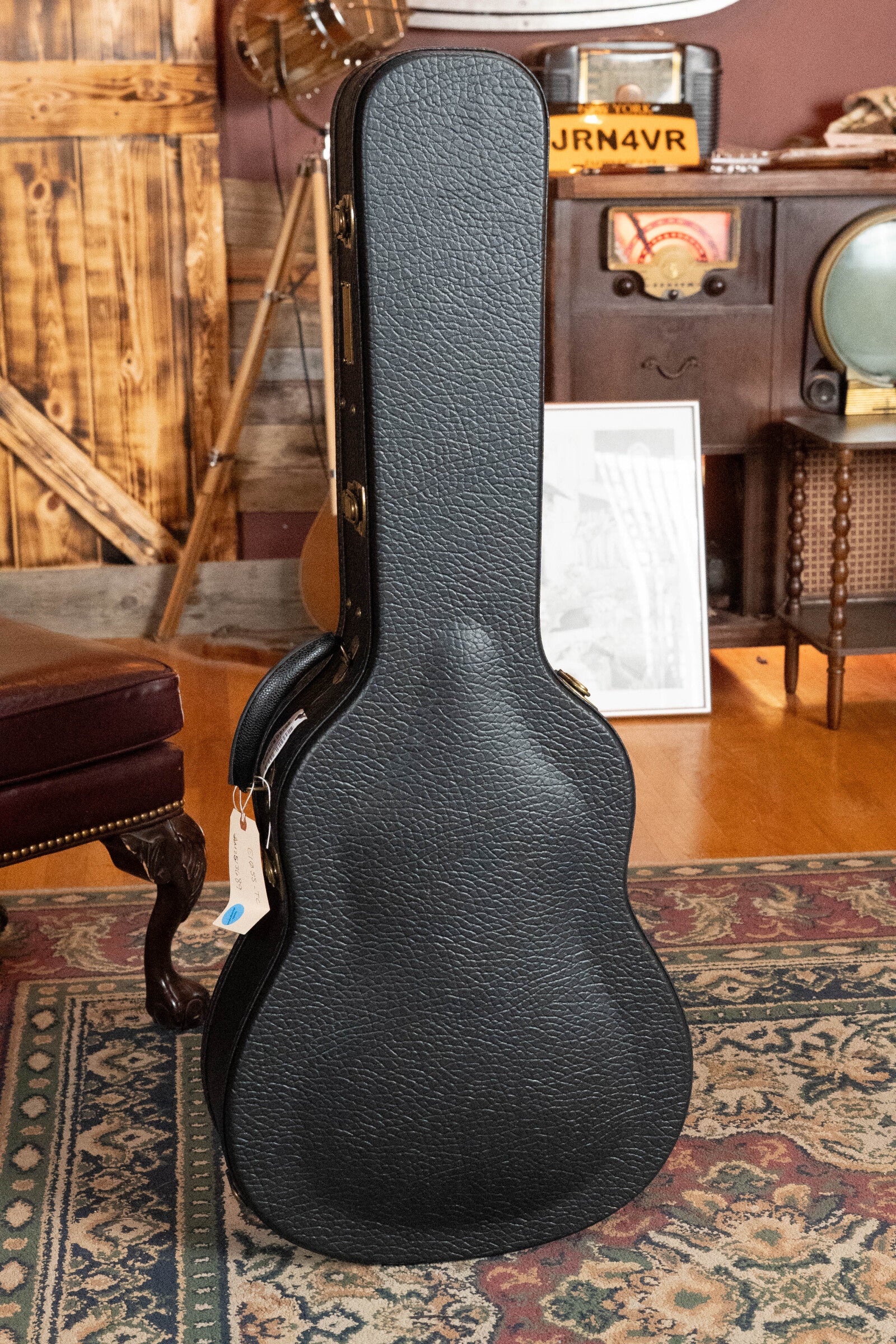 Eastman E10SS-TC Thermo-Cured Adirondack/Mahogany Sunburst Slope Shoulder Dreadnought Acoustic Guitar #3689