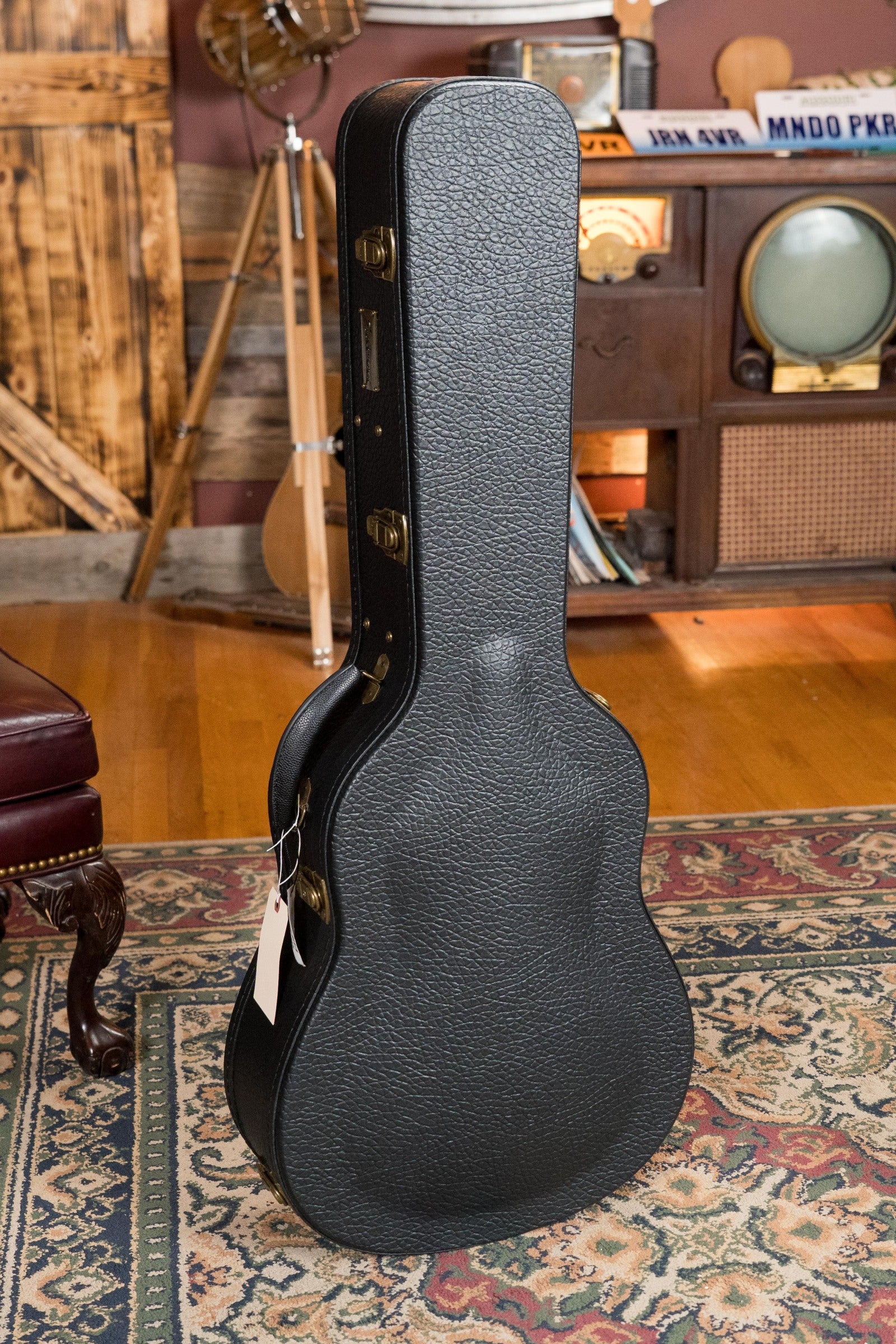 Eastman E10SS-TC Thermo-Cured Adirondack/Mahogany Sunburst Slope Shoulder Dreadnought Acoustic Guitar #5729