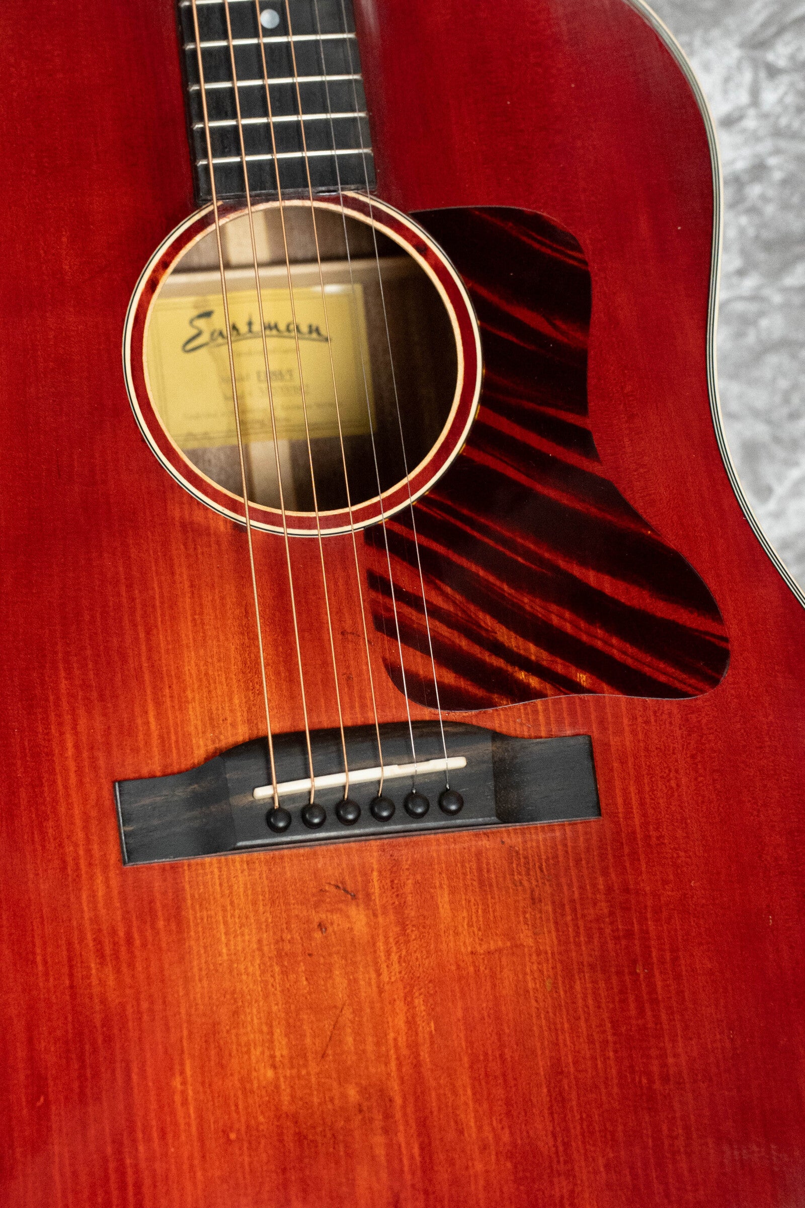 Eastman E10SS/V Adirondack/Mahogany Antique Classic Finish Slope Shoulder Dreadnought Acoustic Guitar #0182
