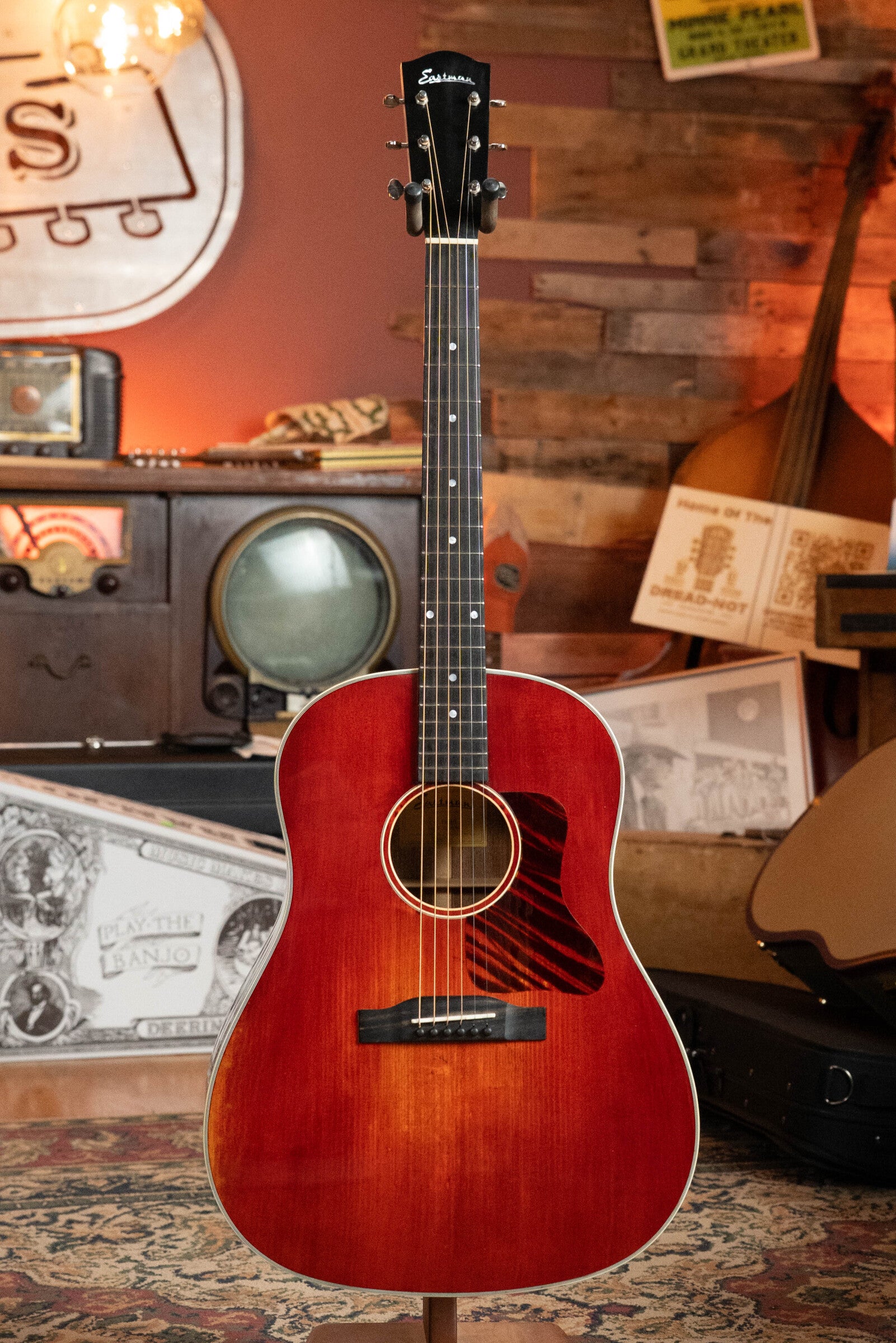 Eastman E10SS/V Adirondack/Mahogany Antique Classic Finish Slope Shoulder Dreadnought Acoustic Guitar #0182