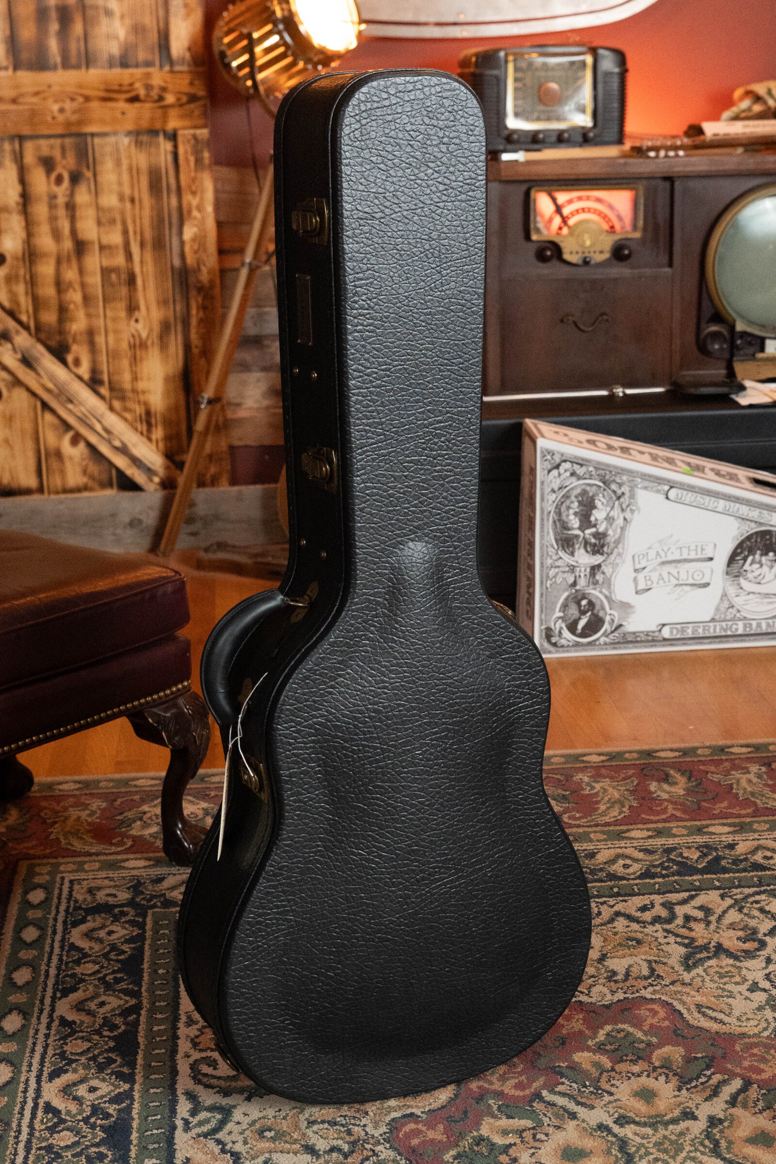 Eastman E10SS/V Adirondack/Mahogany Antique Classic Finish Slope Shoulder Dreadnought Acoustic Guitar #0182