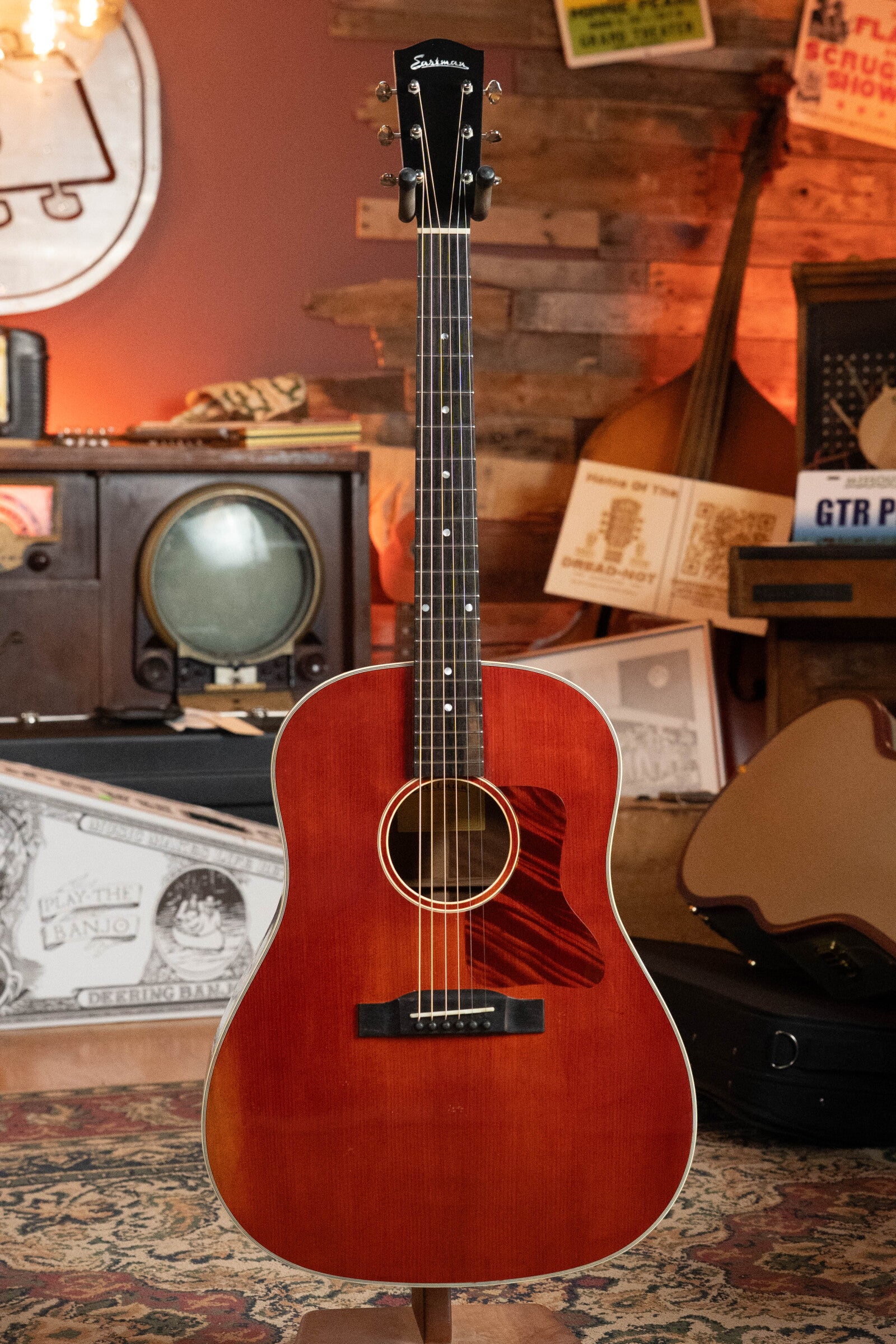Eastman E10SS/V Adirondack/Mahogany Antique Classic Finish Slope Shoulder Dreadnought Acoustic Guitar #1243