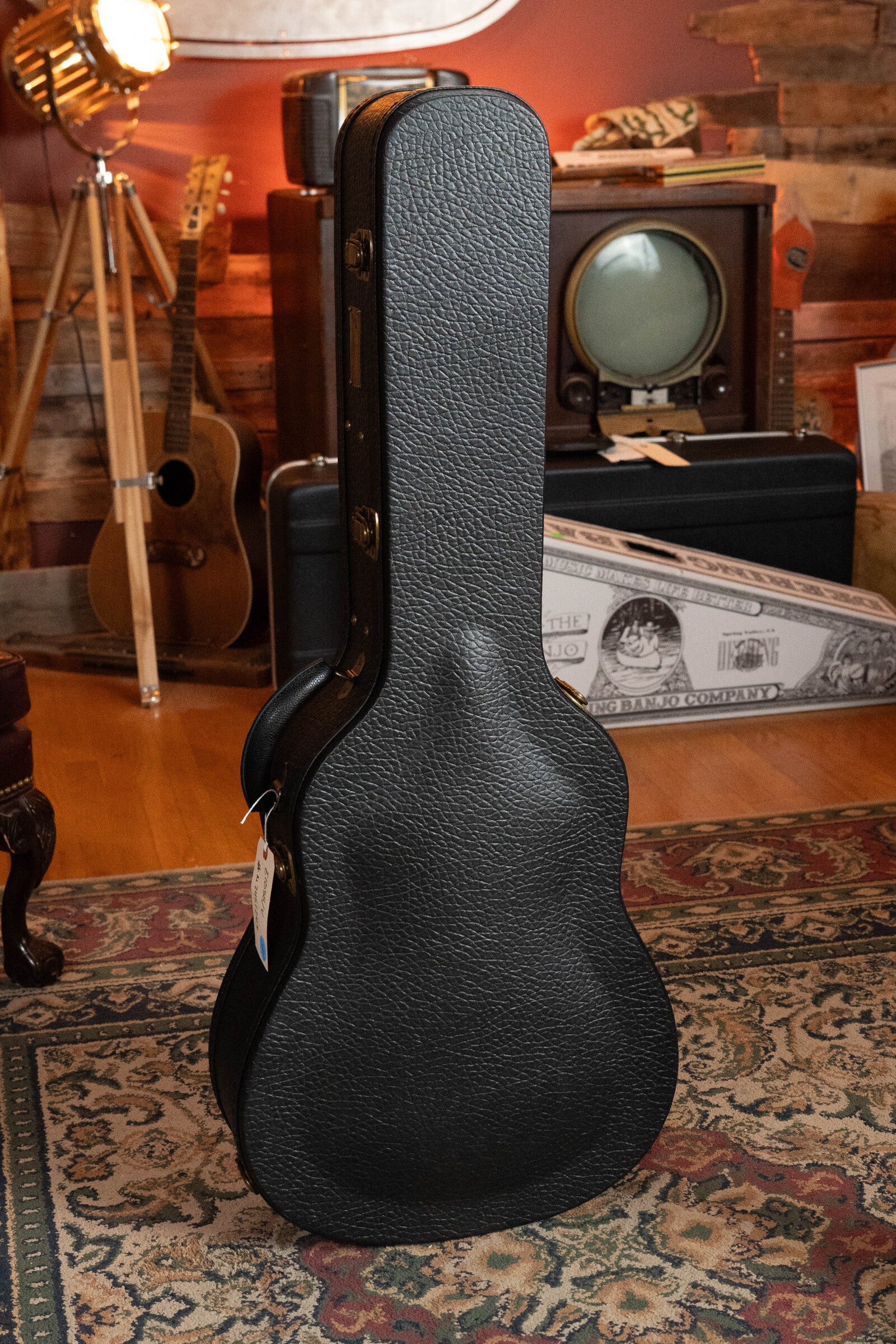 Eastman E10SS/V Adirondack/Mahogany Antique Classic Finish Slope Shoulder Dreadnought Acoustic Guitar #1243