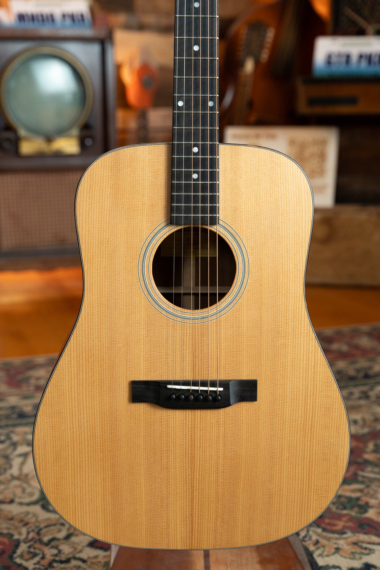 Eastman E1DL Sitka/Sapele Left-Handed Dreadnought Acoustic Guitar #9025