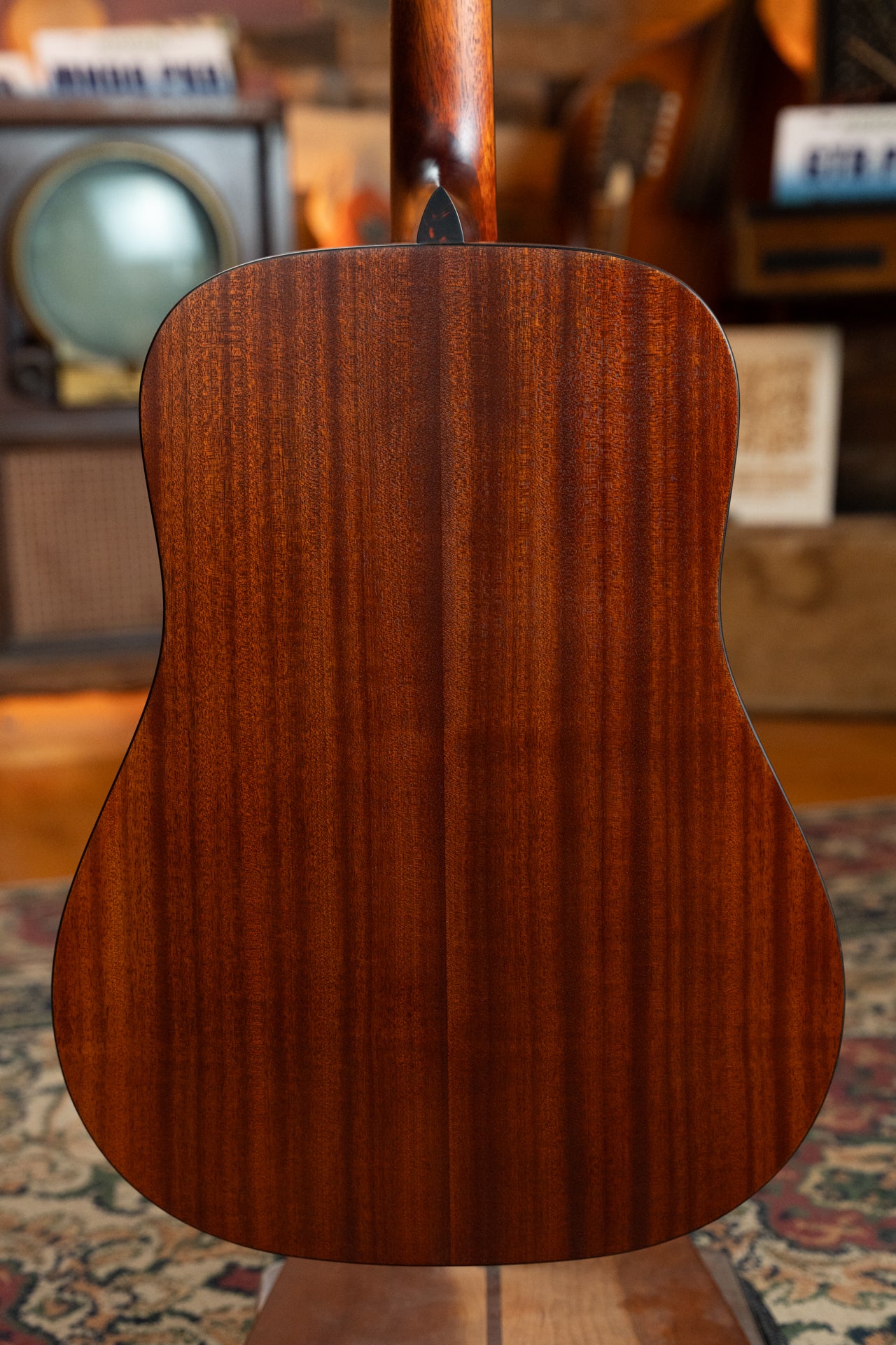Eastman E1DL Sitka/Sapele Left-Handed Dreadnought Acoustic Guitar #9025
