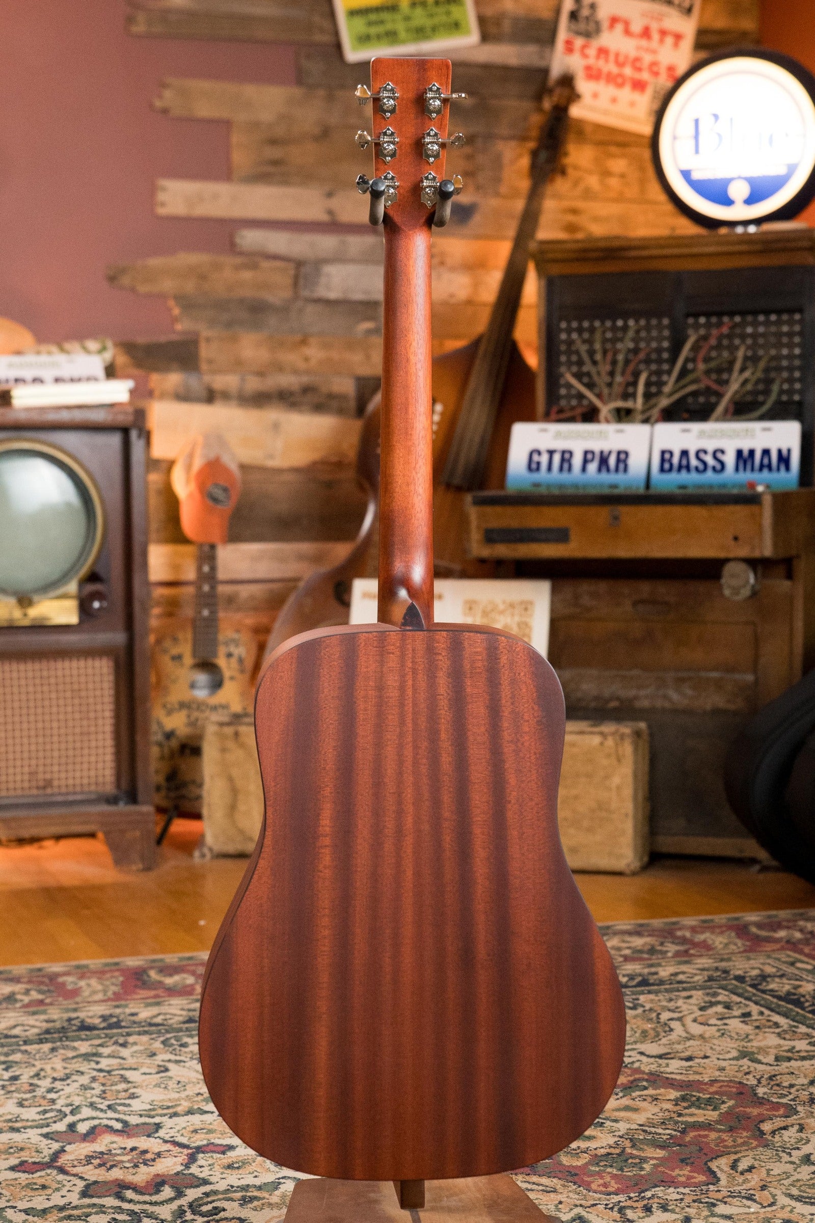 Eastman E1D-CLA Sitka/Sapele Classic Finish Dreadnought Acoustic Guitar #0926