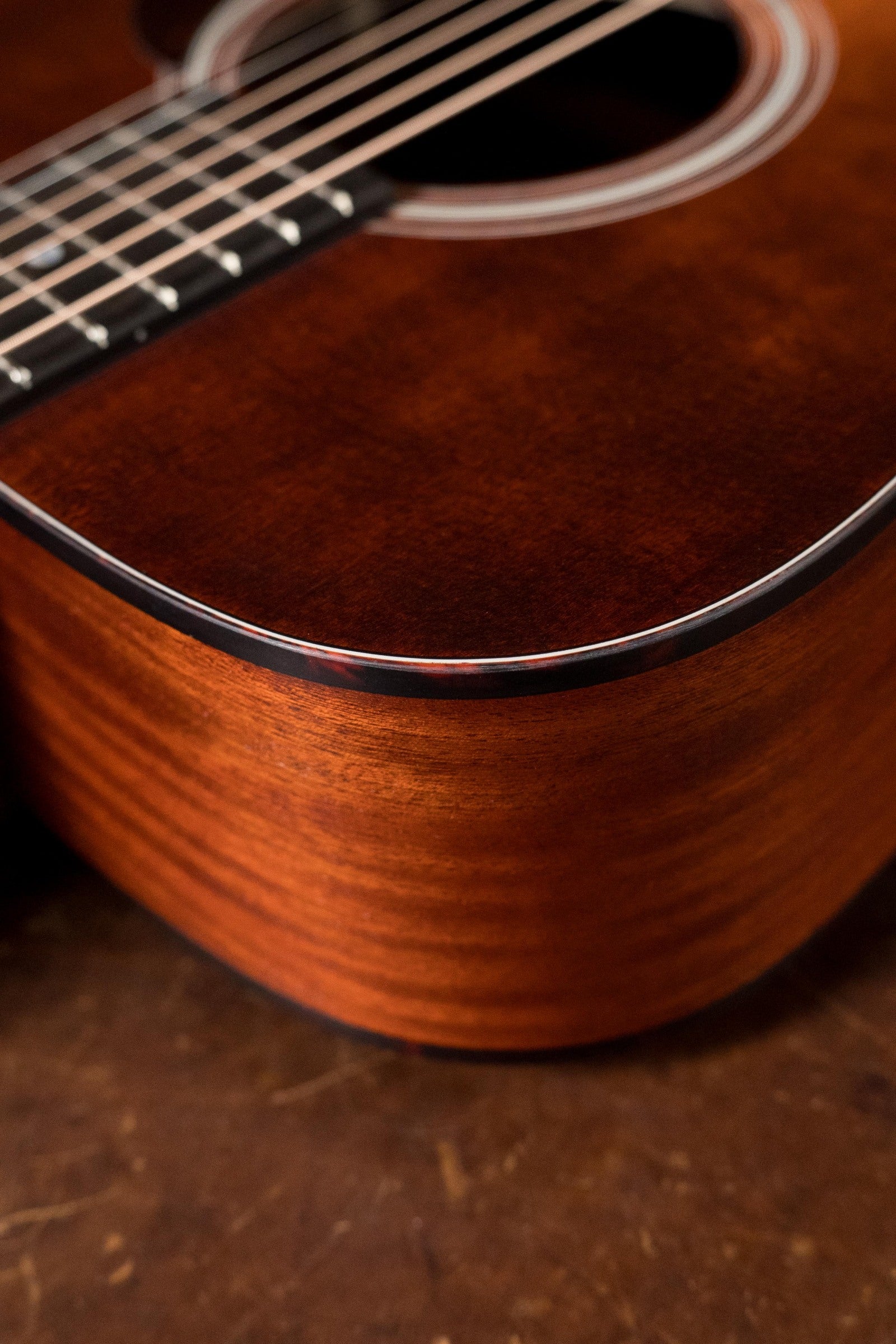 Eastman E1D-CLA Sitka/Sapele Classic Finish Dreadnought Acoustic Guitar #4564