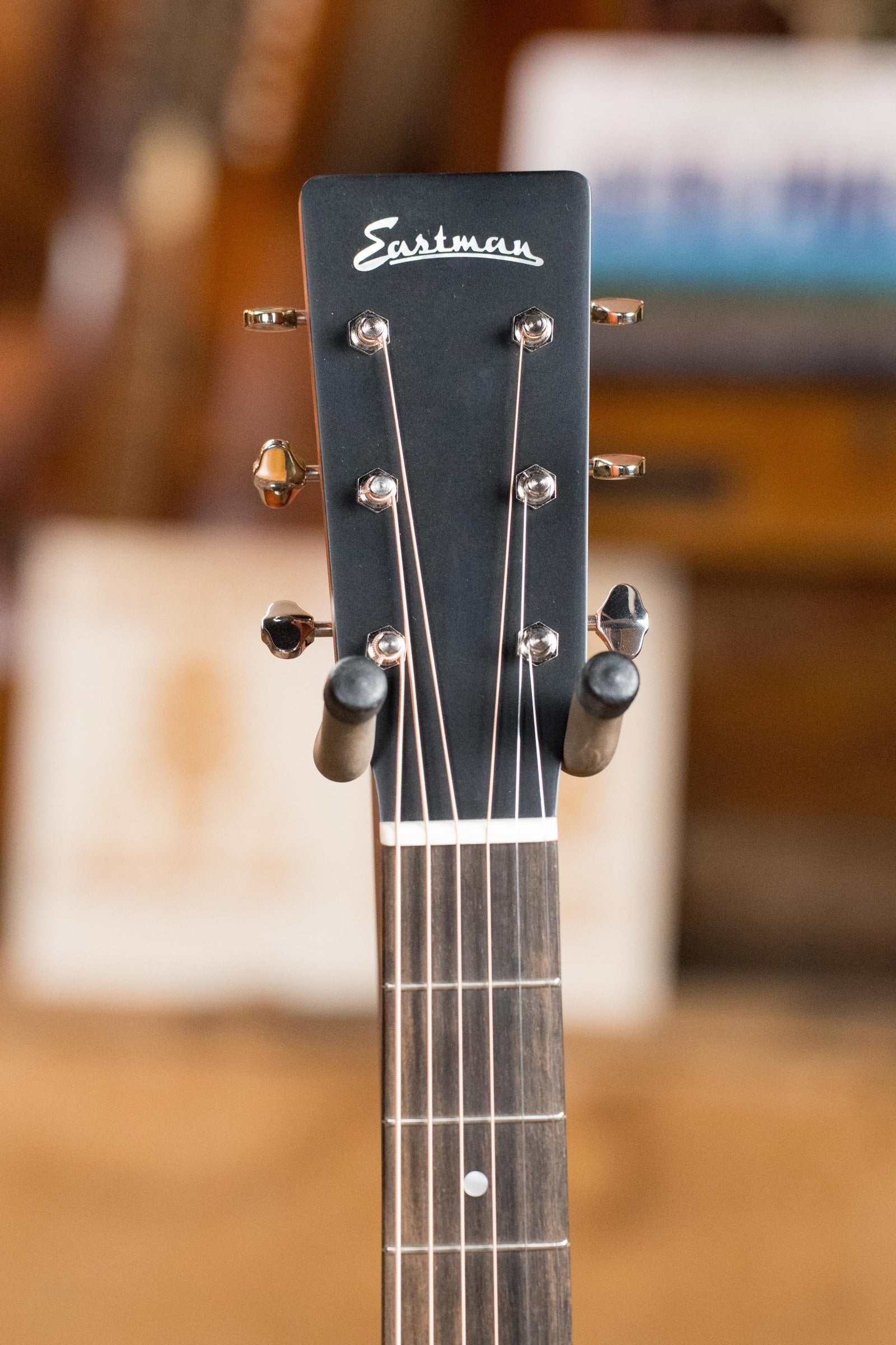 Eastman E1D-CLA Sitka/Sapele Classic Finish Dreadnought Acoustic Guitar #5235