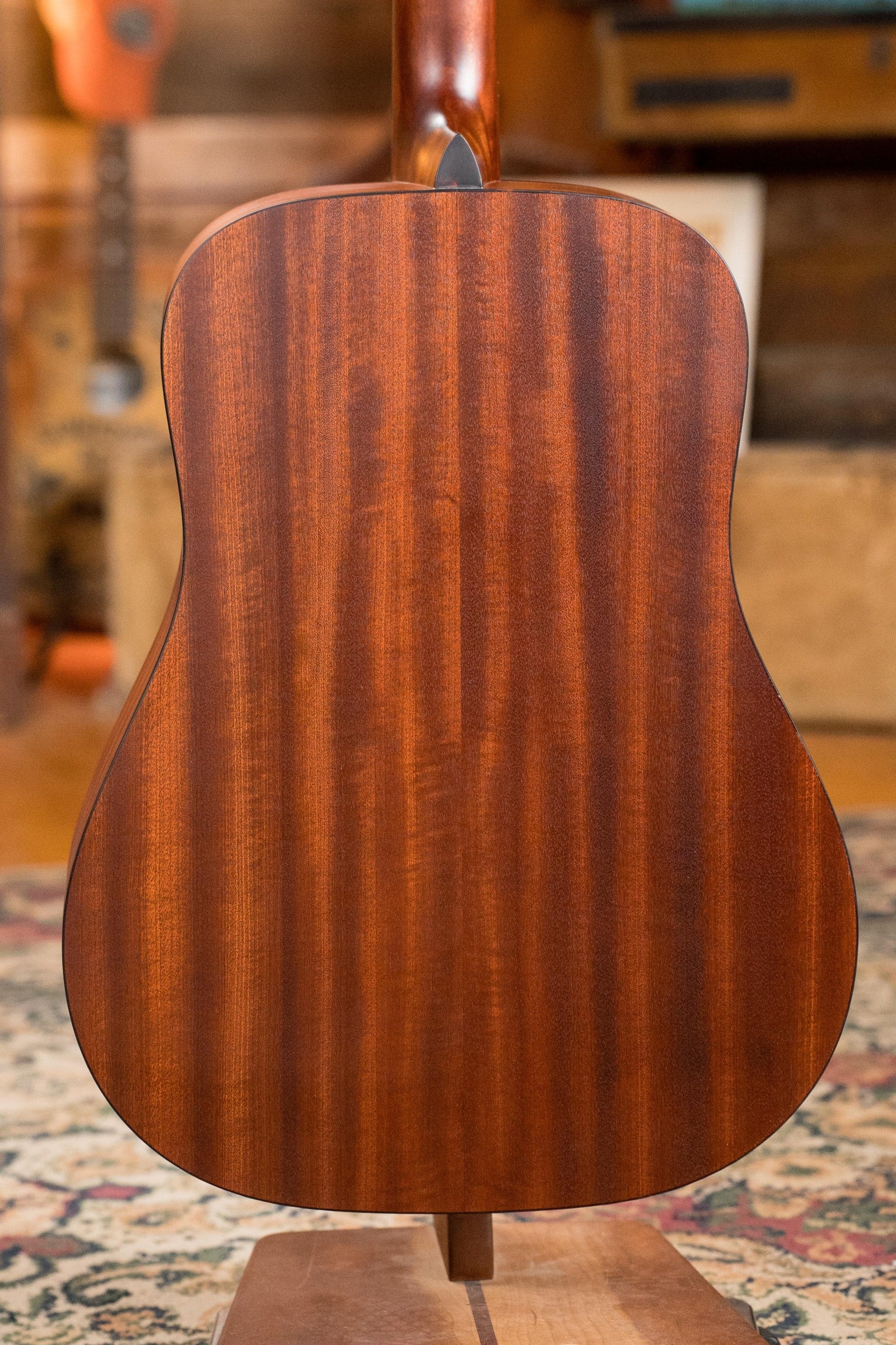 Eastman E1D-CLA Sitka/Sapele Classic Finish Dreadnought Acoustic Guitar #5235