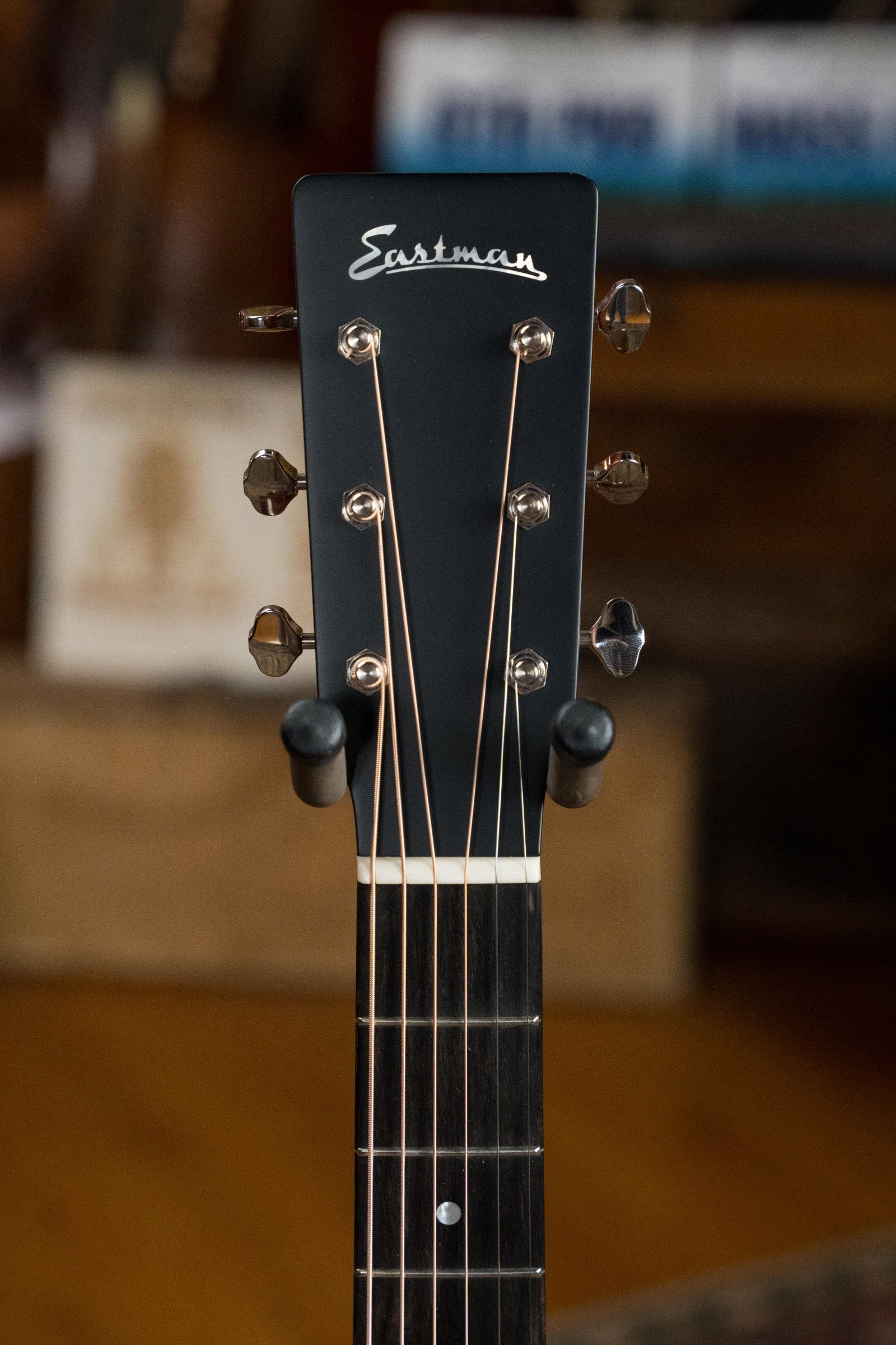 Eastman E1D-DLX Sitka/Sapele Dreadnought Guitar w/Fishman Pickup #6121