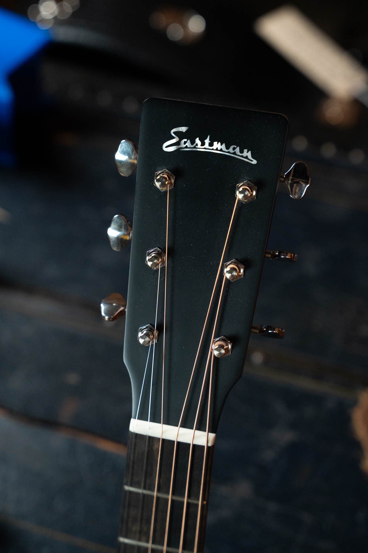 Eastman E1OML All Solid Sitka/Sapele Left-Handed Acoustic Guitar #8025
