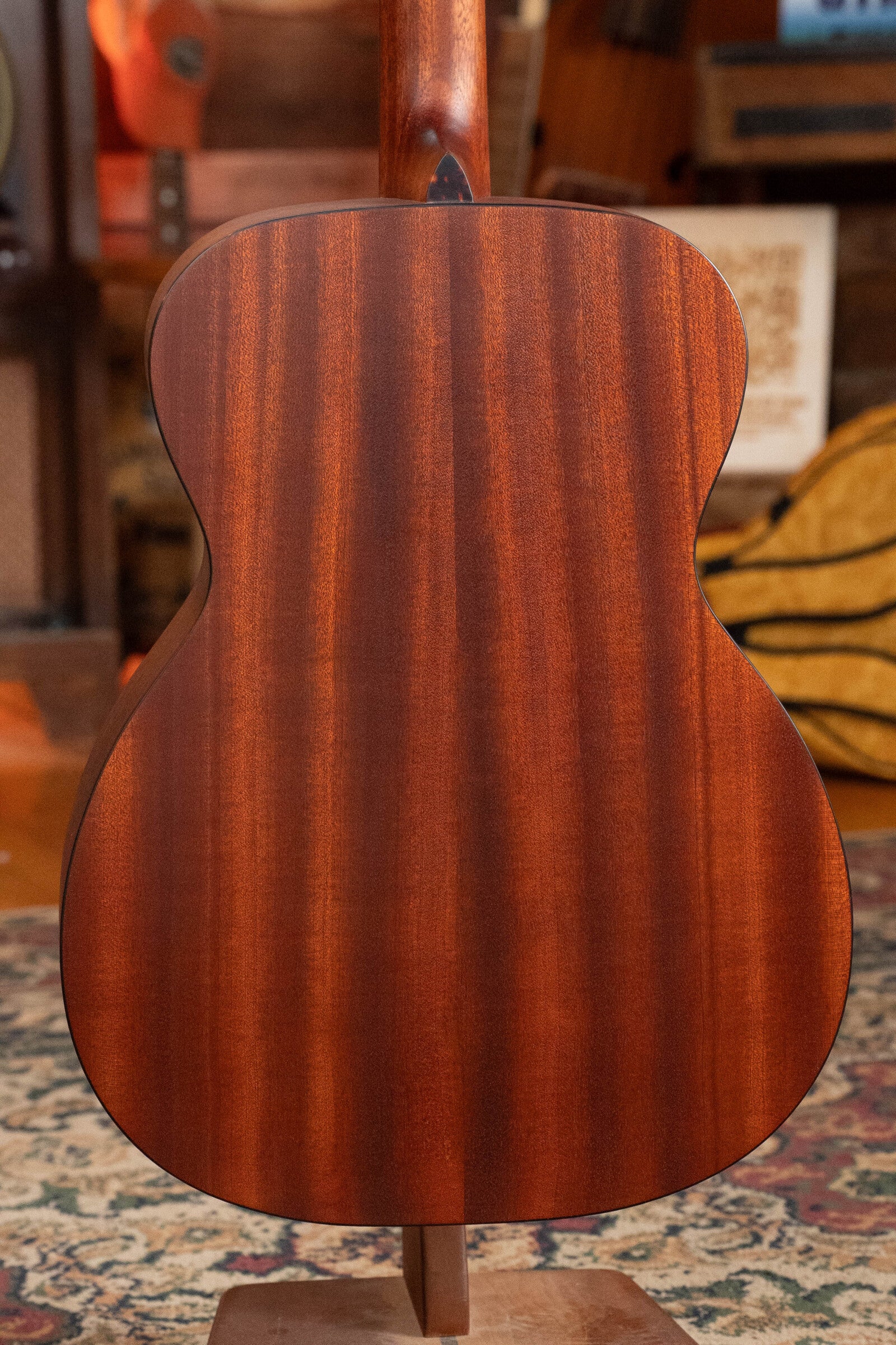 Eastman E1OM All Solid Sitka/Sapele Acoustic Guitar #1133