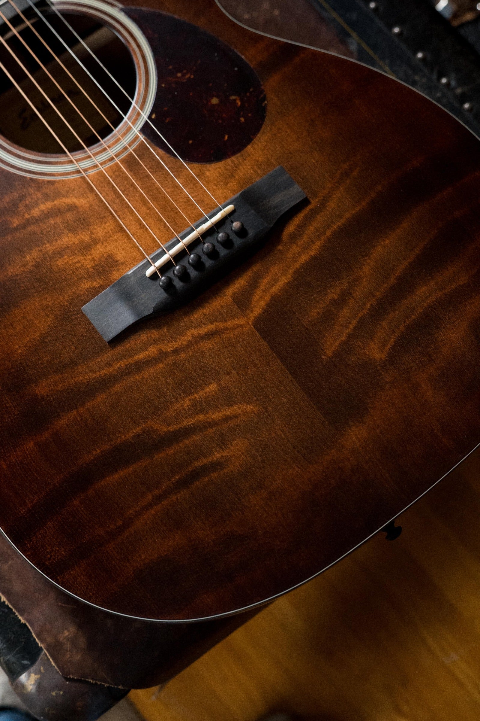 Eastman E1OM-CLA All Solid Sitka/Sapele Classic Finish Acoustic Guitar #9508