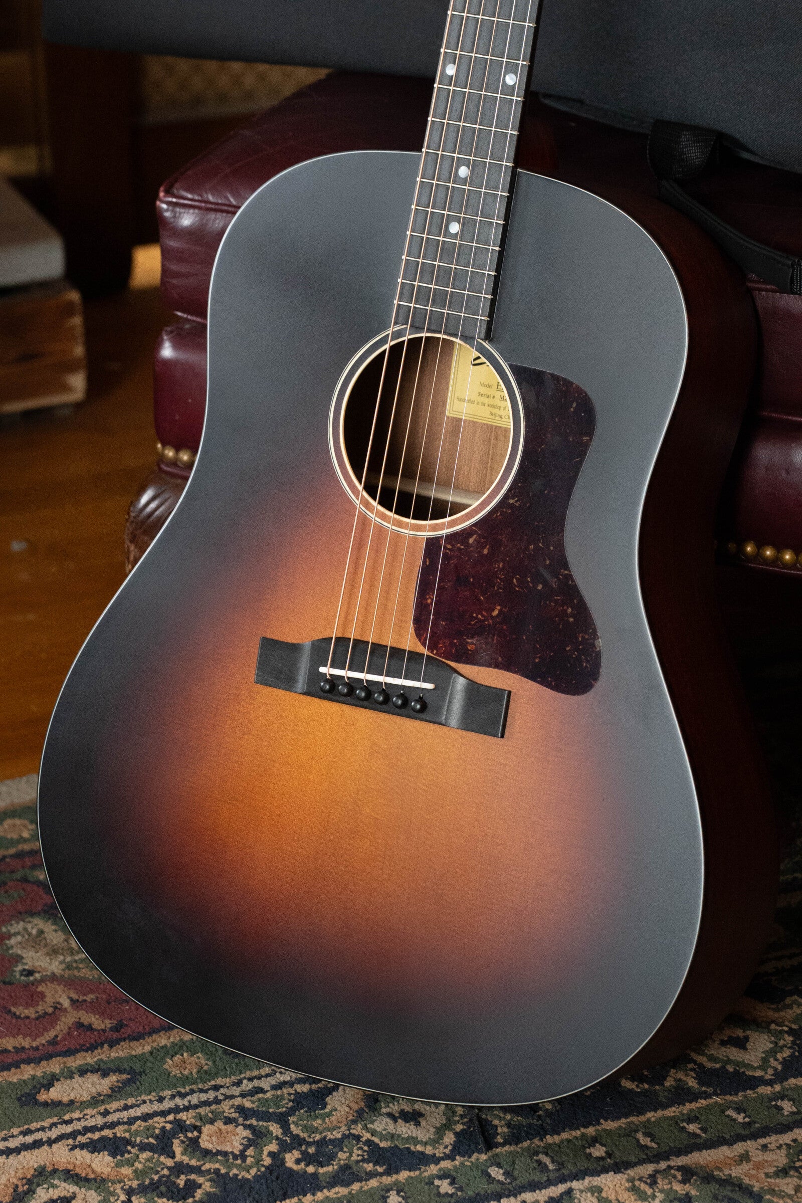 Eastman E1SS-SB Sitka/Sapele Sunburst Dreadnought Slope Shoulder Acoustic Guitar #1430