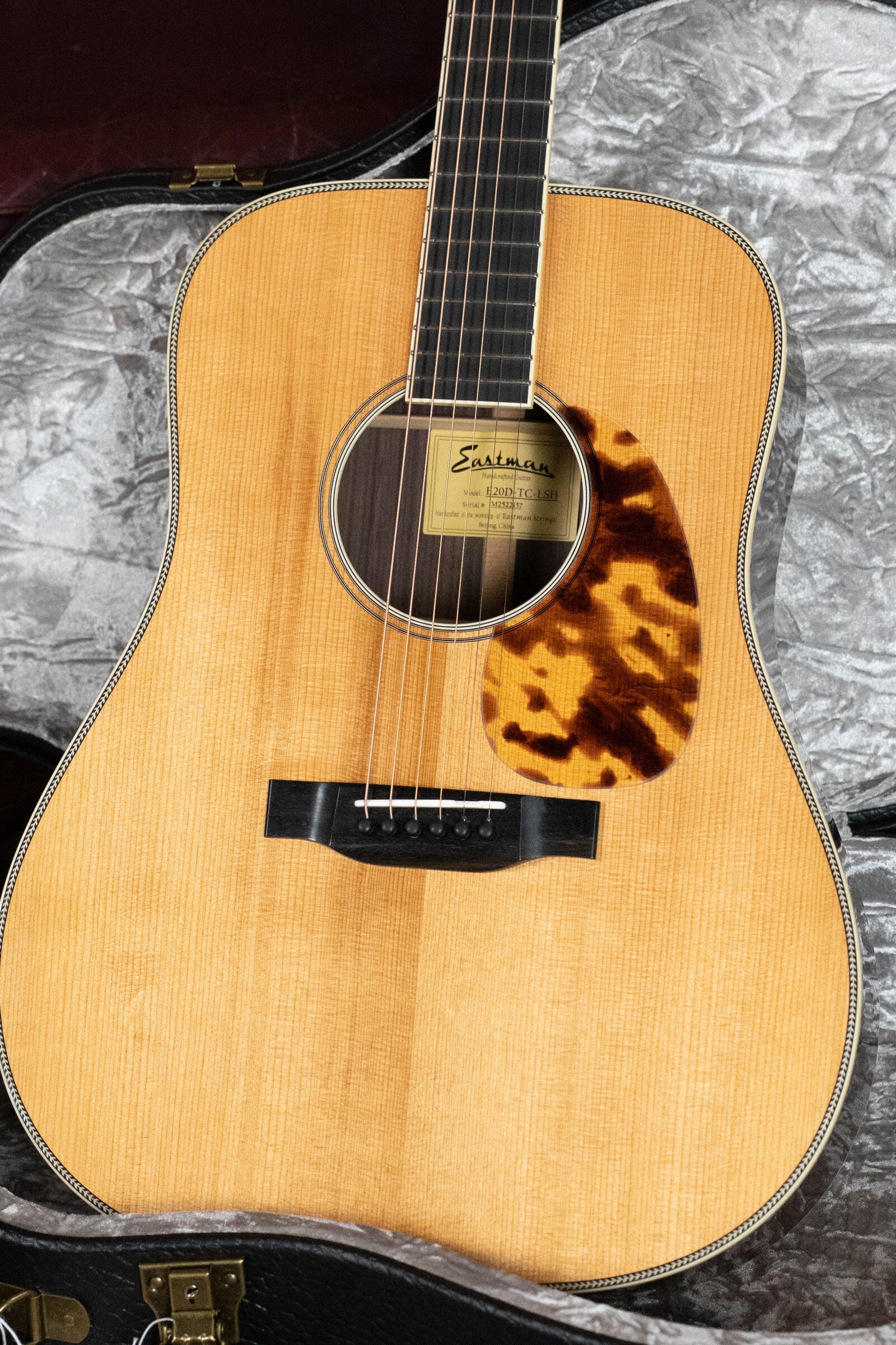 Eastman E20D-LSH-TC Thermo-Cured Adirondack/Rosewood Large Soundhole Dreadnought Acoustic Guitar #2157