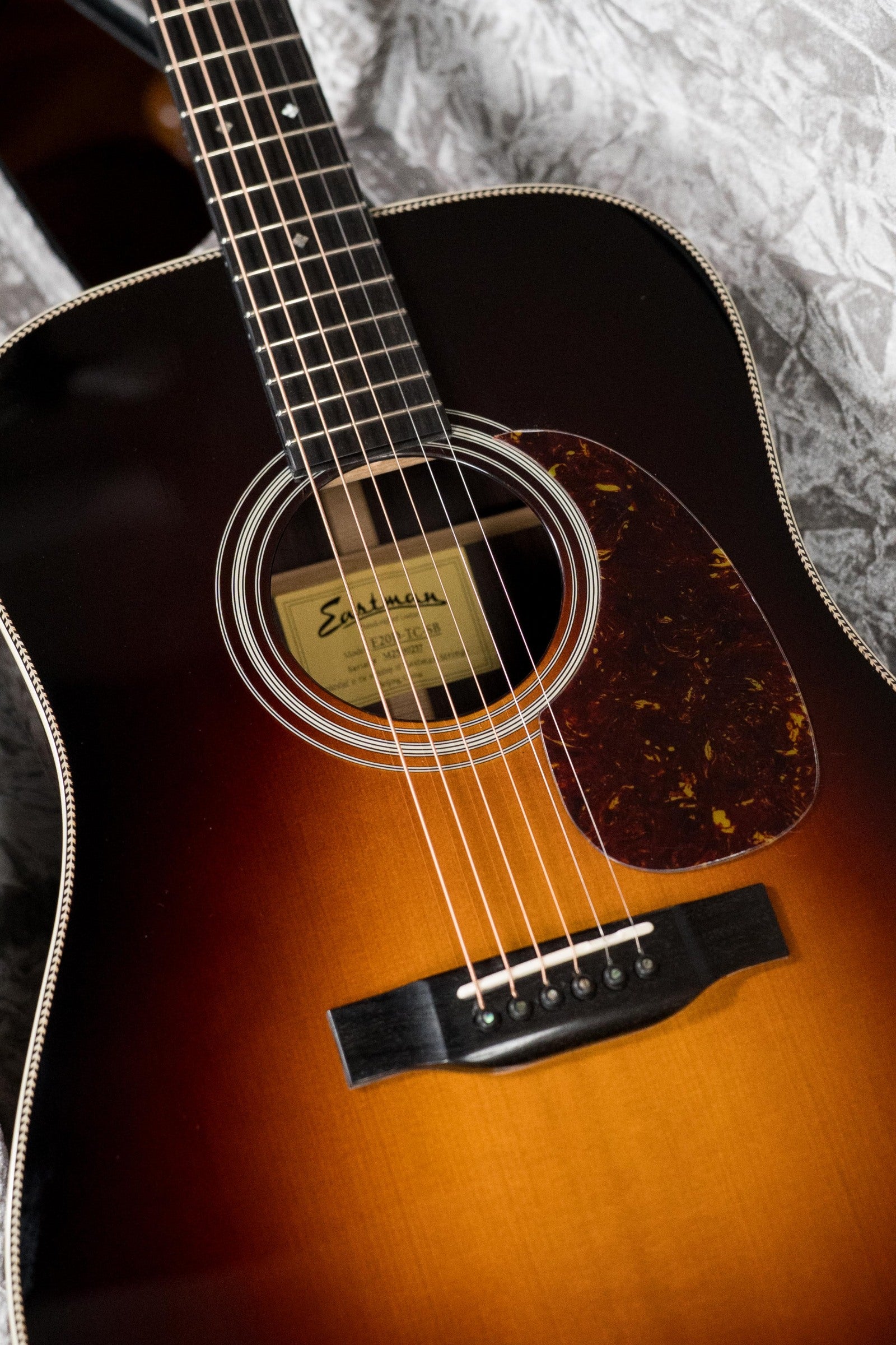 Eastman E20D-TC-SB Thermo-Cured Adirondack/Rosewood Dreadnought Acoustic Guitar #0257