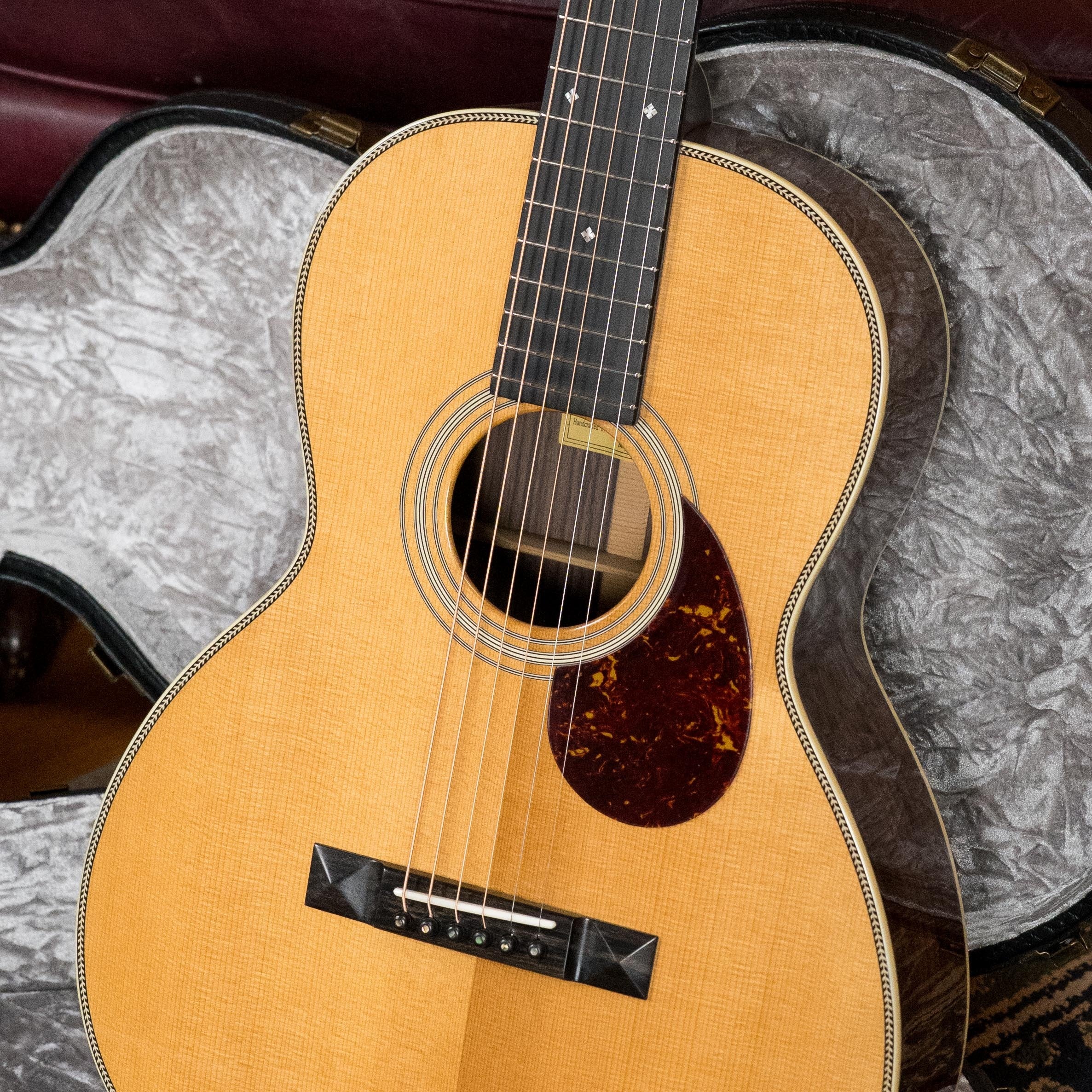 Eastman E20OO-TC Thermo-Cured Adirondack/Rosewood Acoustic Guitar #8922