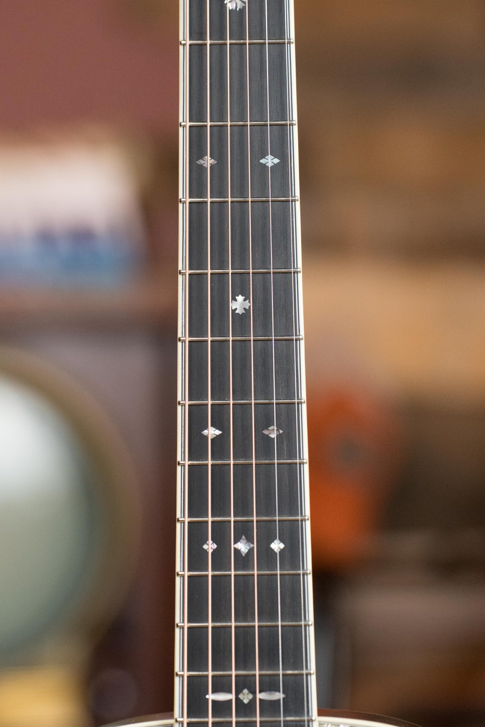 Eastman E40OO-MR-TC-SB AAA Grade Adirondack/Madagascar Rosewood Sunburst OO Acoustic Guitar #4909
