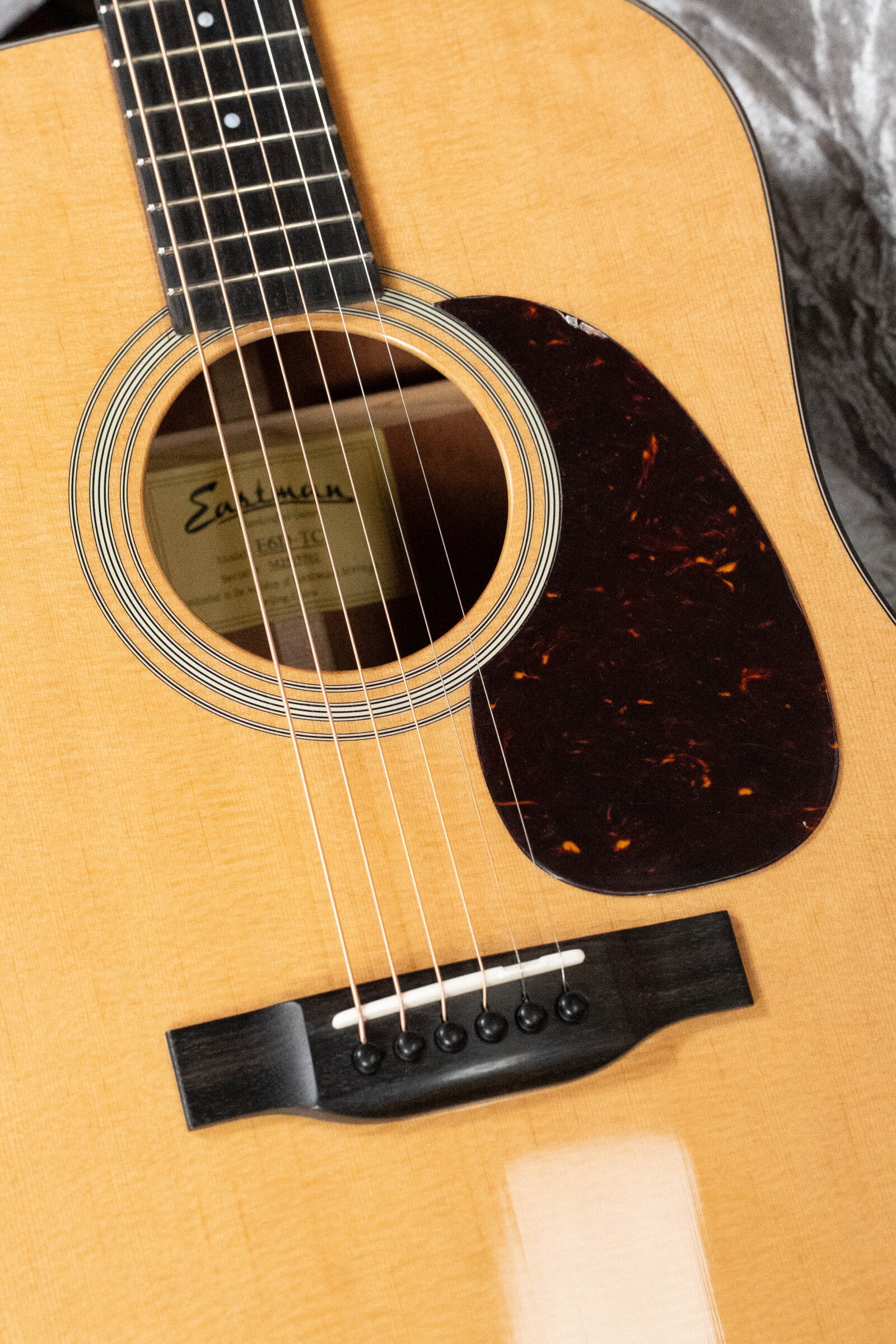 Eastman E6D-TC Thermo-Cured Sitka/Mahogany Dreadnought Acoustic Guitar #5702