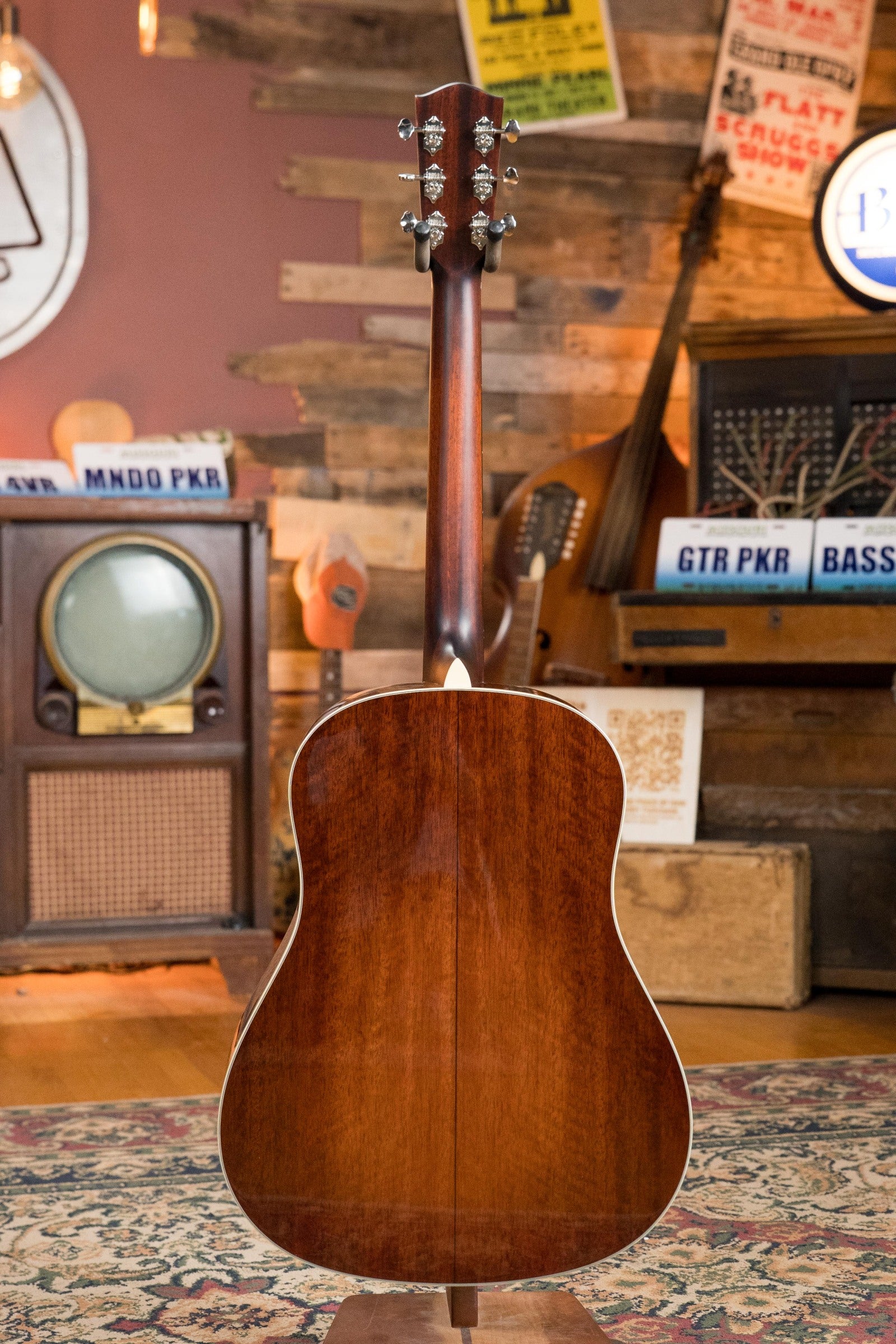 Eastman E6SS-TC-SB Thermo-Cured Sitka/Mahogany Sunburst Slope Shoulder Dreadnought Acoustic Guitar #2865