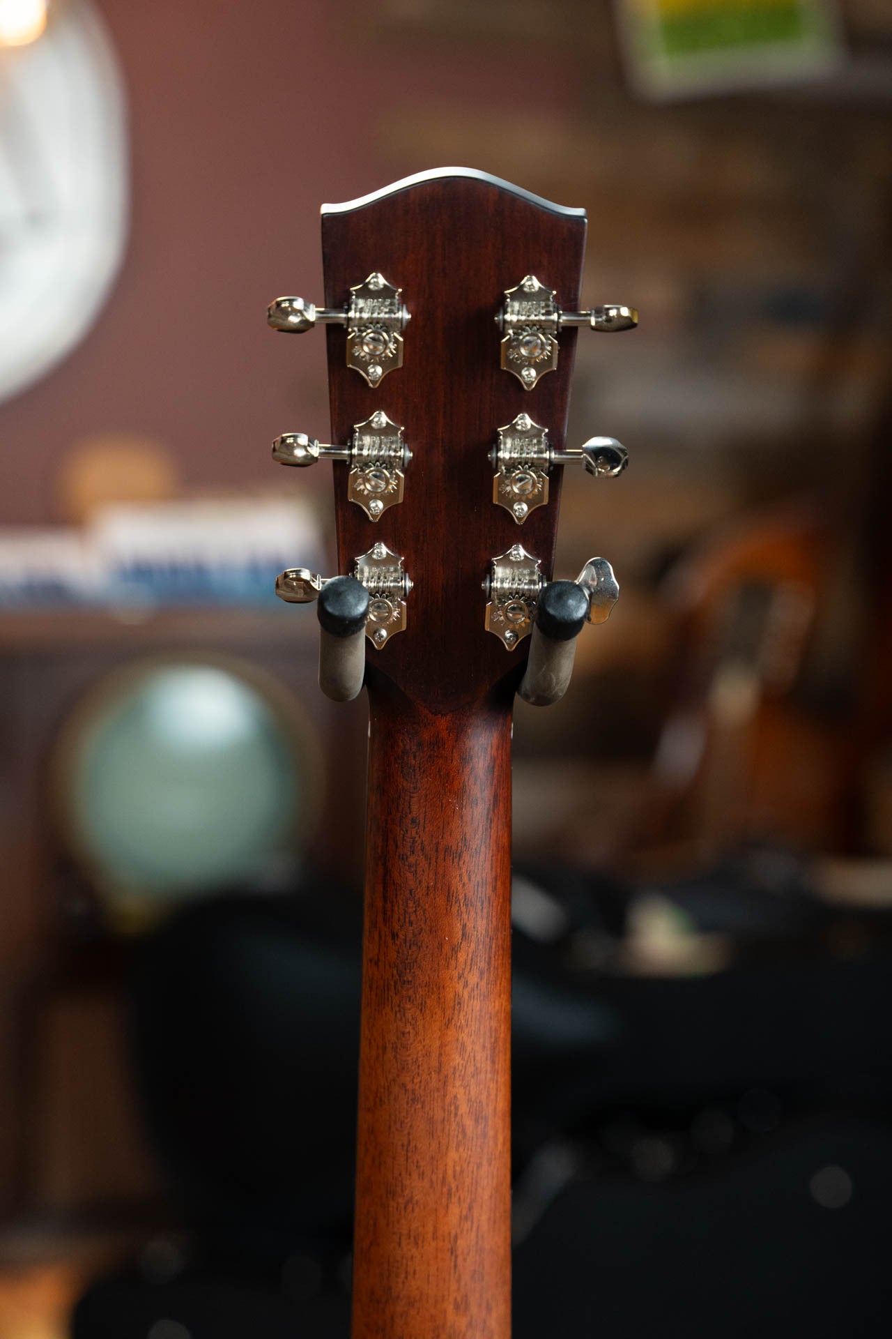 Eastman E6-LGSS-TC-SB Thermo-Cured Sitka/Mahogany LG-Style Slope Shoulder Sunburst Acoustic Guitar #9349