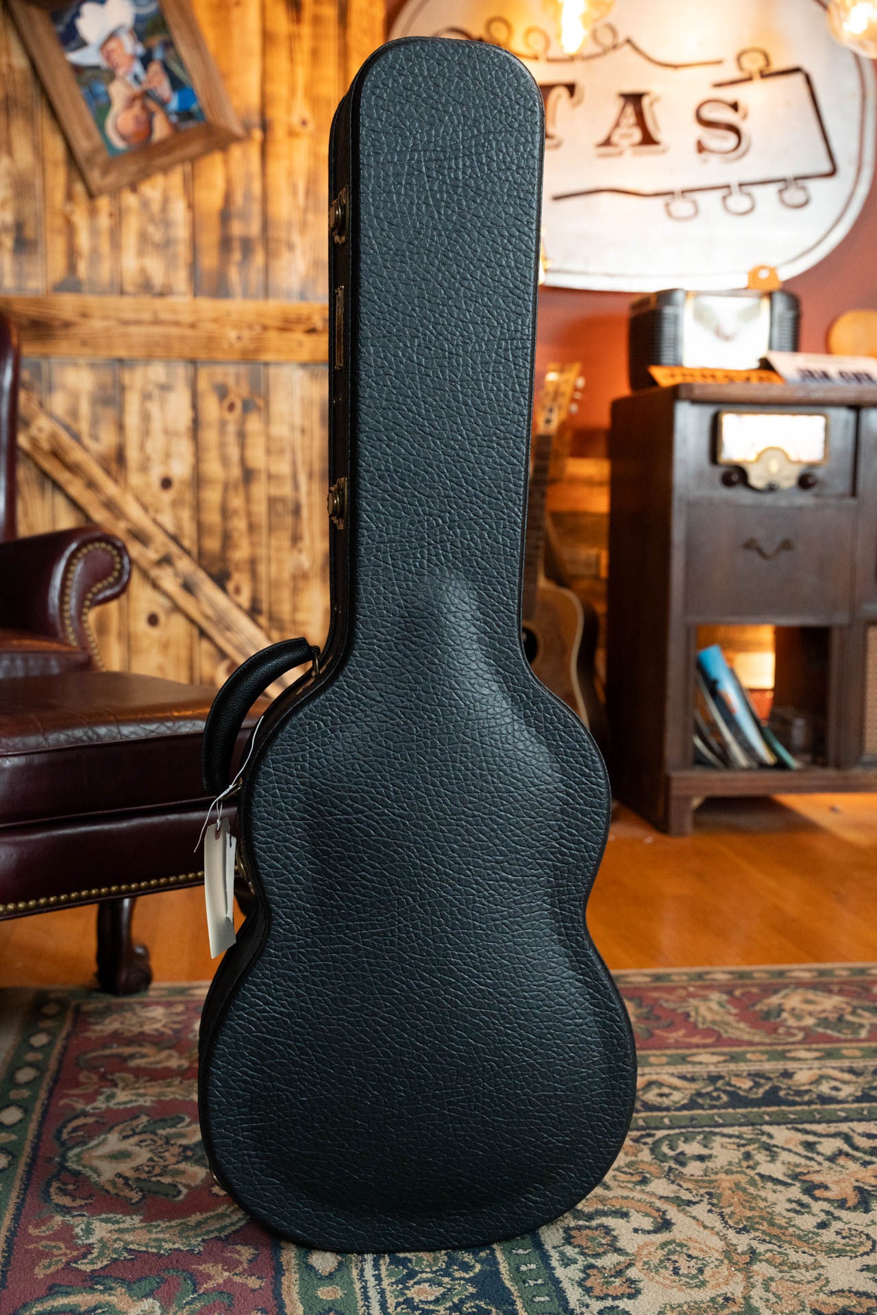 Eastman E6-LGSS-TC-SB Thermo-Cured Sitka/Mahogany LG-Style Slope Shoulder Sunburst Acoustic Guitar #9349