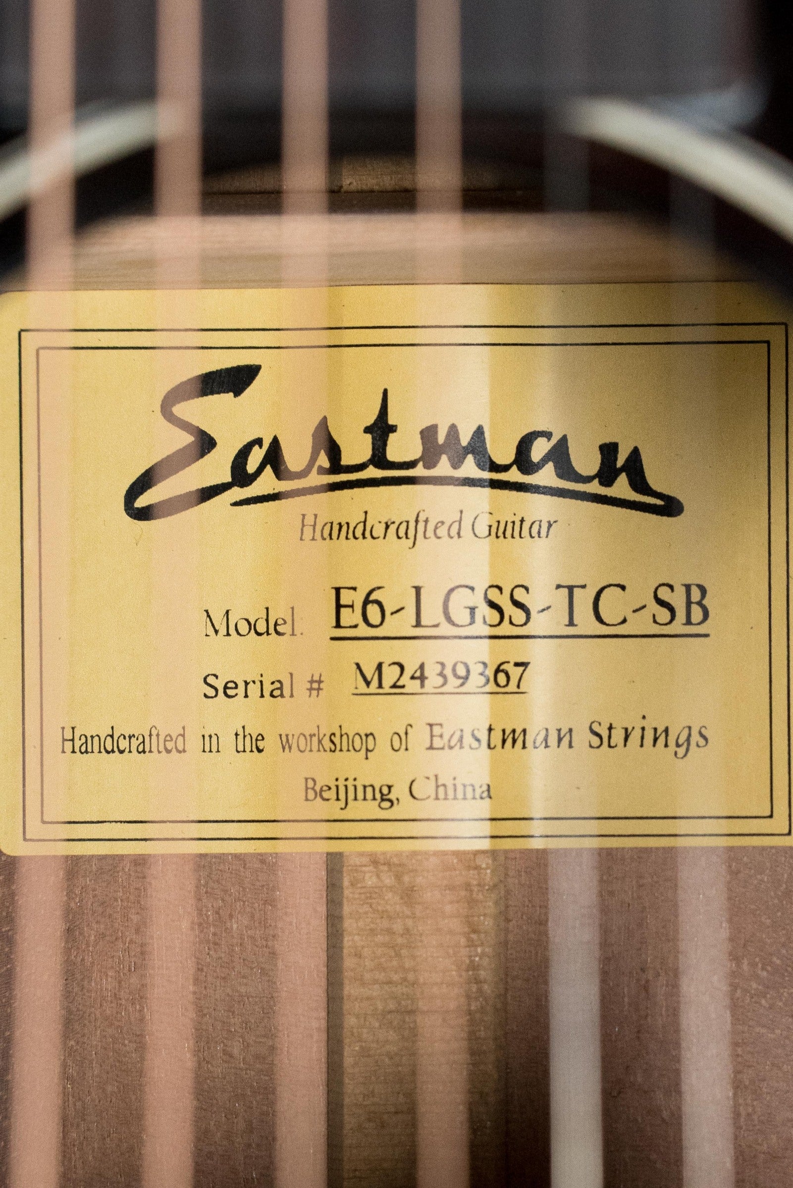 Eastman E6-LGSS-TC-SB Thermo-Cured Sitka/Mahogany LG-Style Slope Shoulder Sunburst Acoustic Guitar #9367